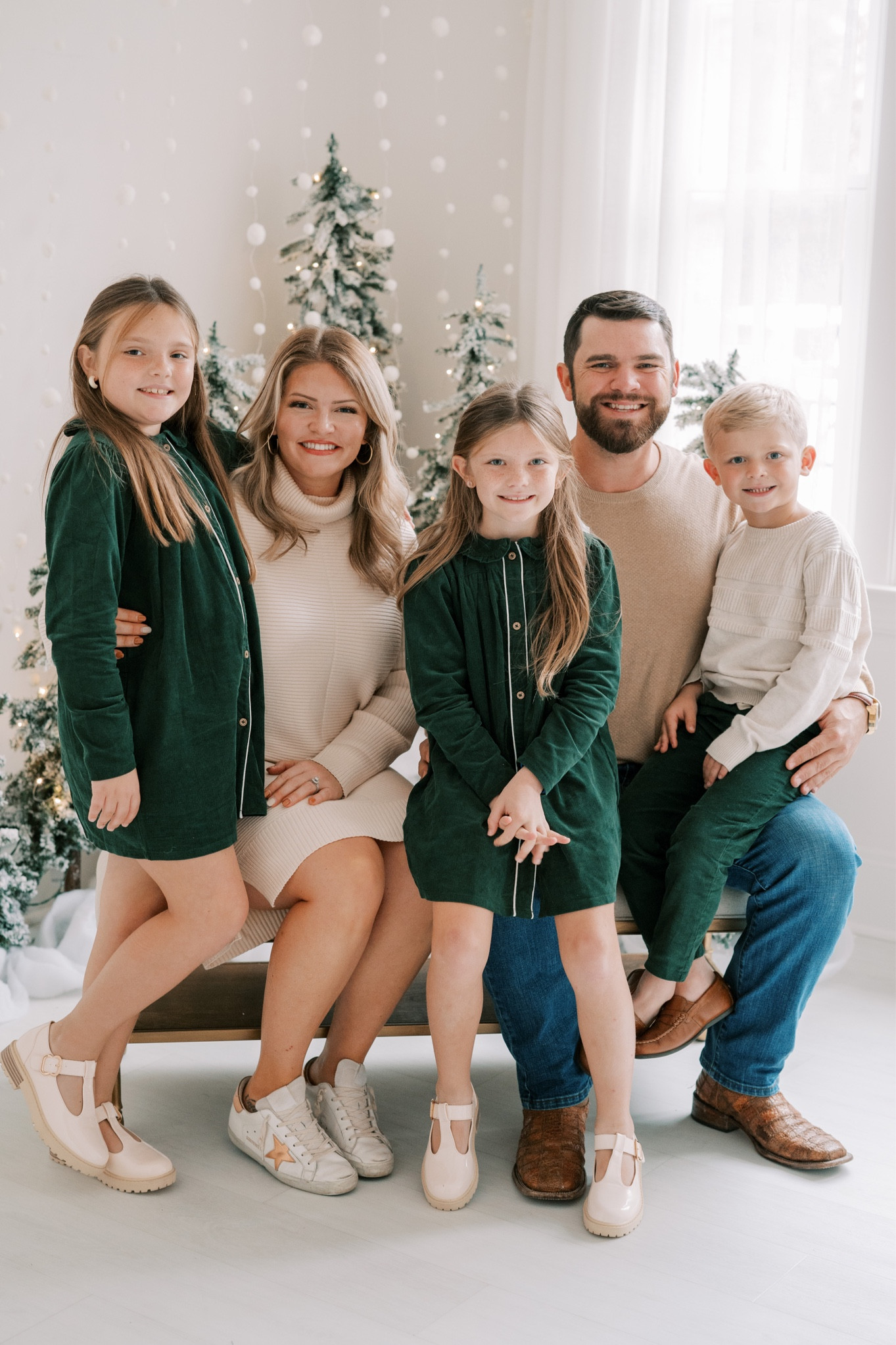 Christmas family outfits 🌲

#LTKfamily #LTKHoliday #LTKSeasonal