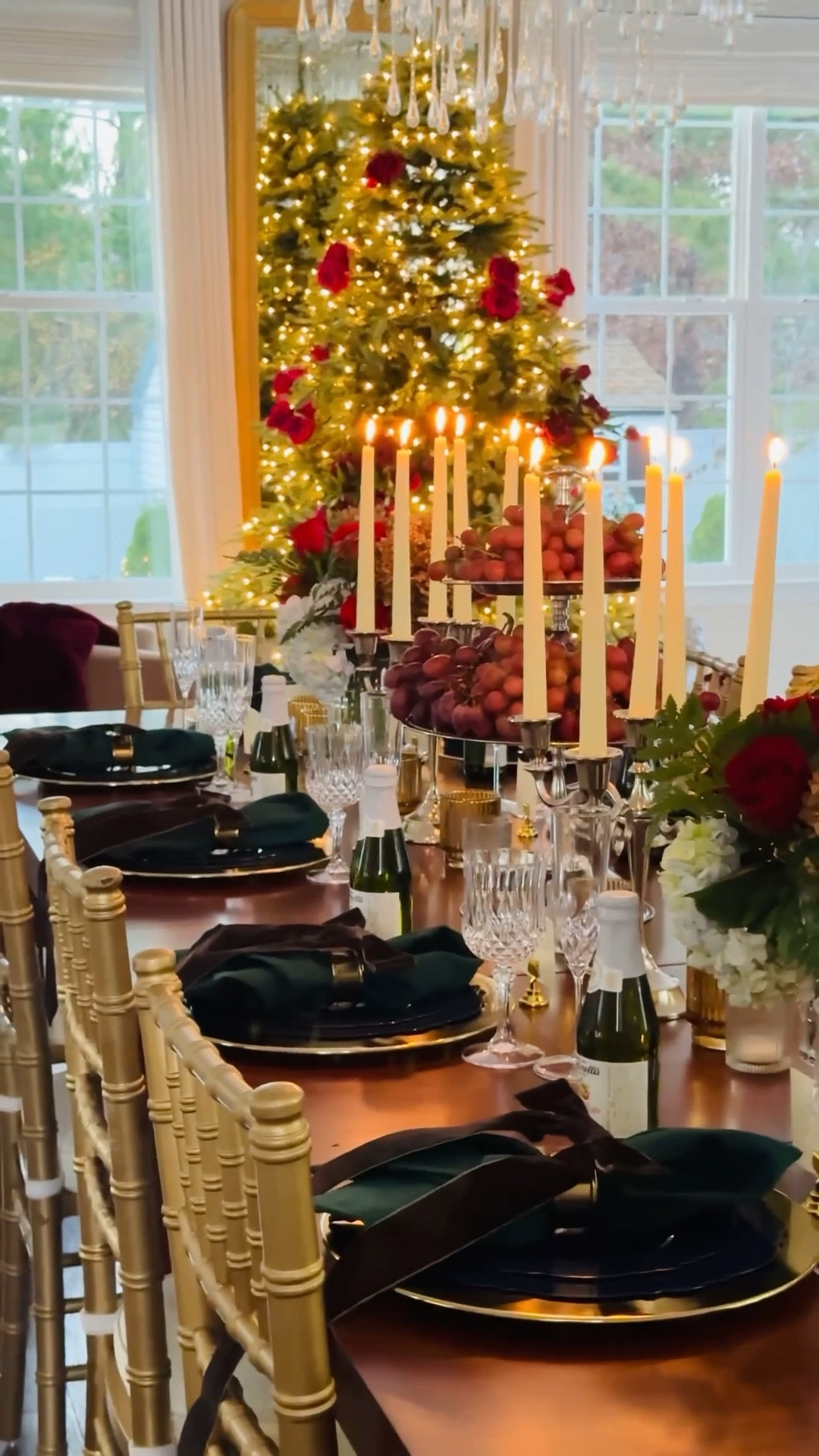 Recreate my Ralph Lauren inspired tablescape on a budget!! Everything was from Amazon!!! Perfect for your next holiday party or hosting event! Most of the products are on Black Friday Deal!! Run!

Holiday tablescape 
Ralph Lauren 
Candelabra 
Napkins 
Silver tiered tray
Disposable dinnerware
Disposable glassware 
Amazon home 

#LTKGiftGuide #LTKCyberWeek #LTKHoliday