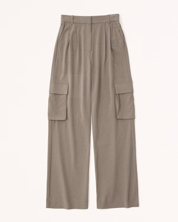 A&F Sloane Lightweight Tailored Cargo Pant | Abercrombie & Fitch (US)
