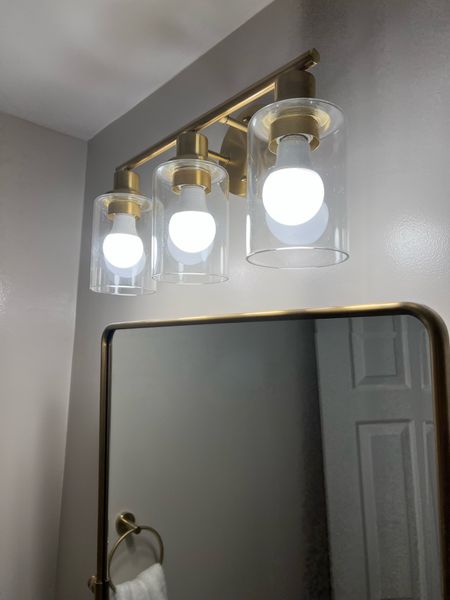 Bathroom light

Guest bathroom. Bathroom lighting. Amazon home  

#LTKFind #LTKstyletip #LTKhome