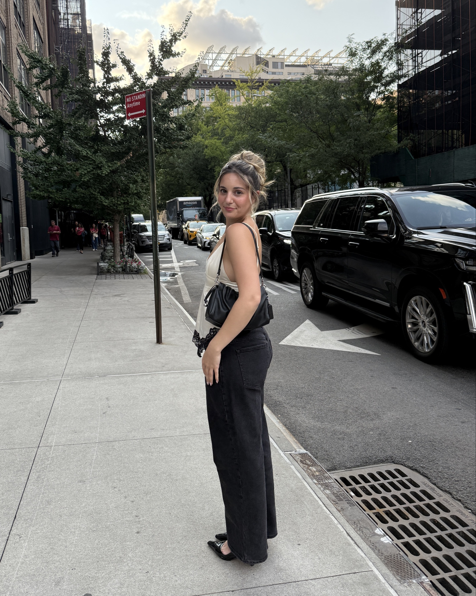 ootn for nyc 

#LTKNYFW #LTKFindsUnder50 #LTKStyleTip