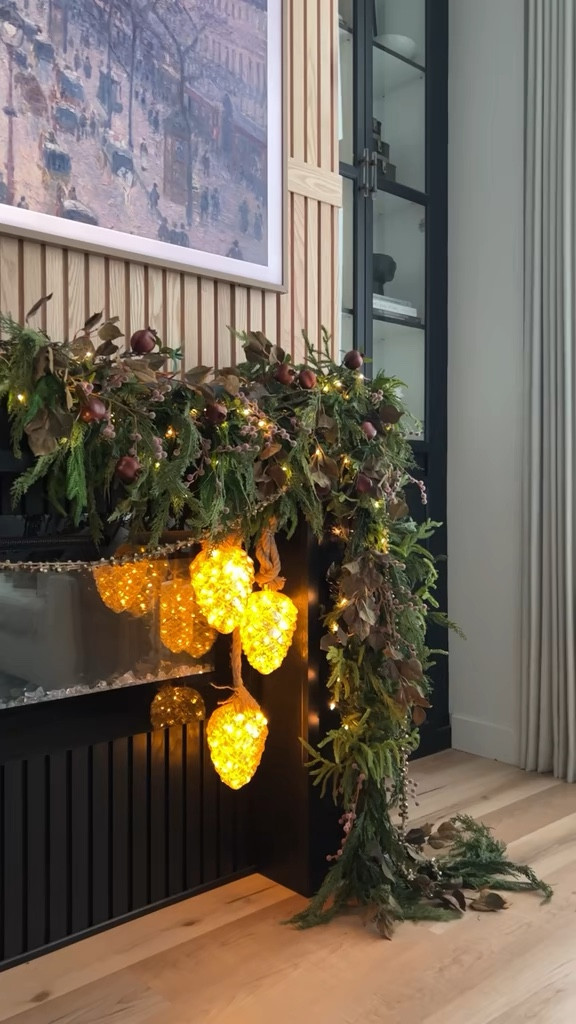 Fireplace Christmas garland 

#LTKHoliday #LTKWatchNow #LTKHome