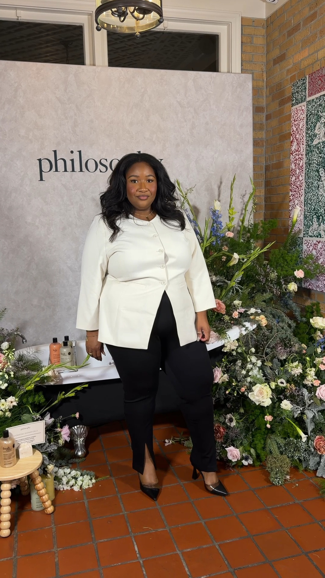 Plus size dinner outfit idea! This Old Navy cinched waist blazer is SO GOOD!!! I’m wearing a 2x (size 22)

Has some stretch & irs very comfortable.

Plus size front split pants. Plus size blazers. Fitted & cinched waist blazer. Plus size dinner outfit. Point toe sling back heels.

#LTKPlusSize #LTKdayinmylife #LTKootd