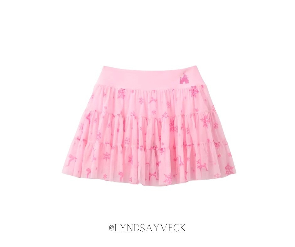 The most magical holiday Disney skort 💕🎀💓🎄

So cute!! It is perfect for the Disney parks. 
This would be a great gift idea for any Disney lover you know. 

#LTKHoliday #LTKTravel #LTKGiftGuide