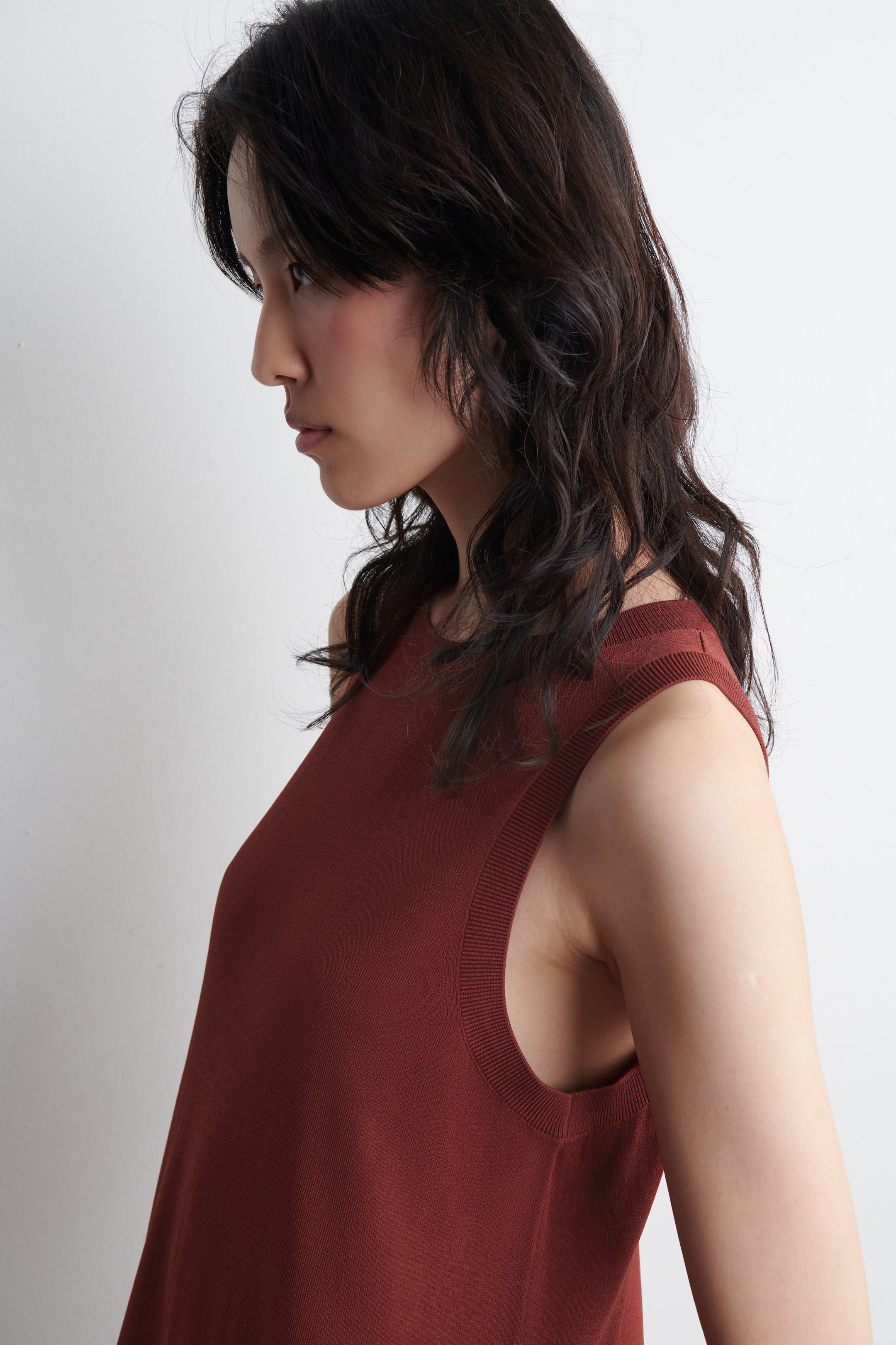 SLEEVELESS KNITTED MIDI DRESS - DARK RED | COS | COS UK