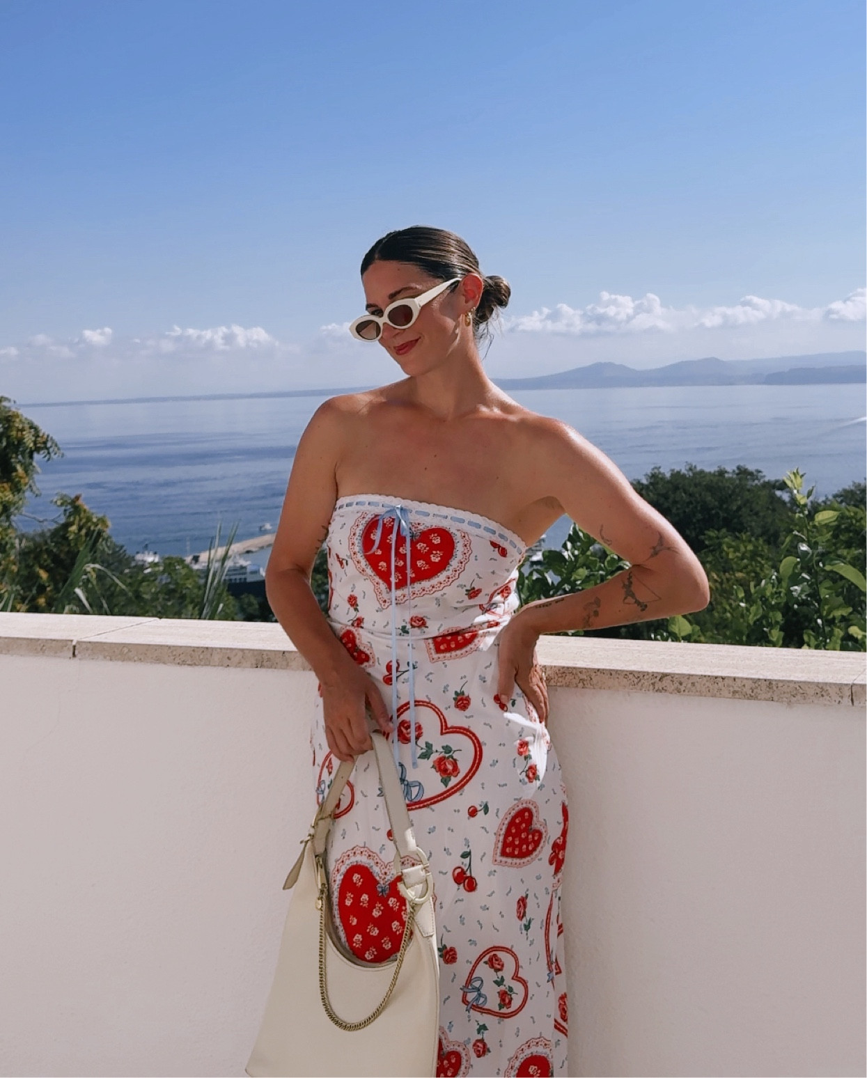 Vacation look ❤️ sunnies are Alyssa II from Apercu, hoops are Fierce Jewelry Co