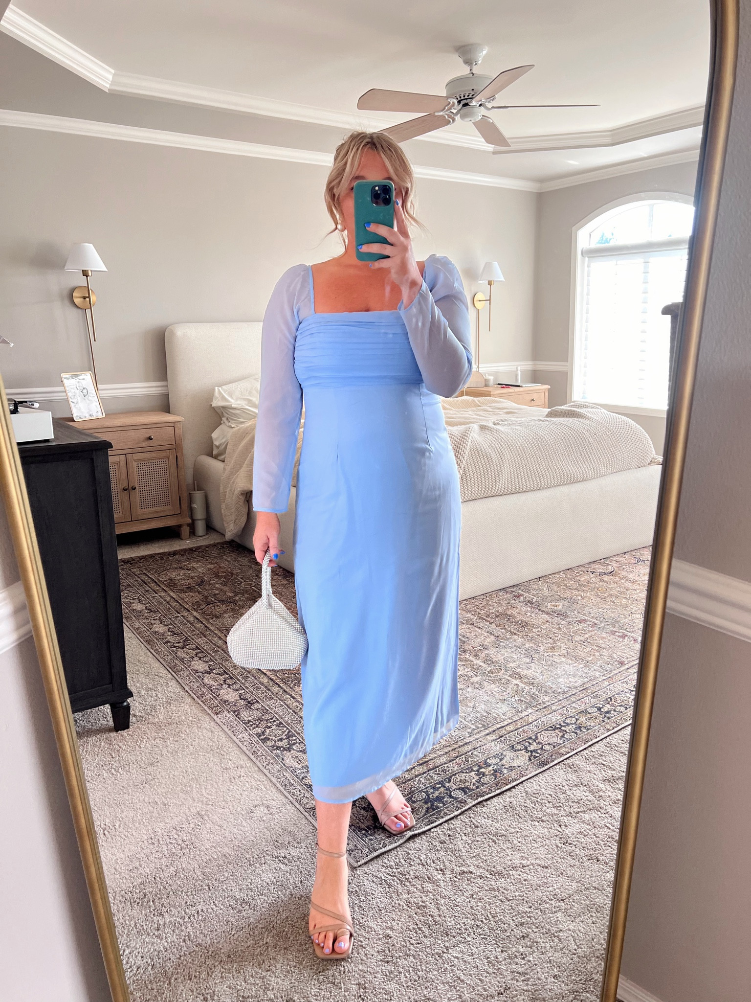 CODE AFLTK FOR 20% OFF!

I’m wearing a size large short (comes in short/regular/tall). 

#LTKfindsunder100 #LTKsalealert #LTKSpringSale