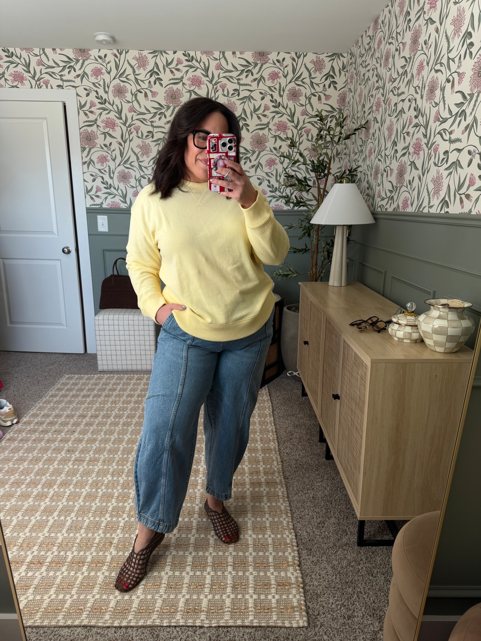 These barrel drawstring pants from Walmart are my new go to’s! Comfy + stylish 💙

#LTKSaleAlert #LTKMidsize #LTKootd