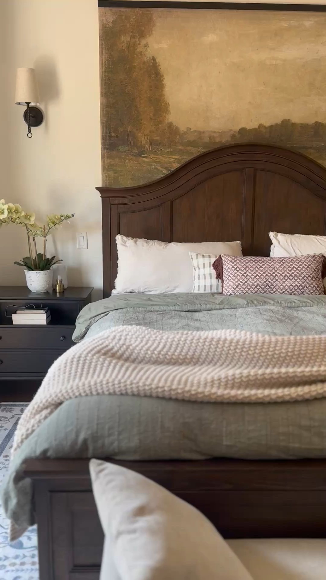 This gorgeous tapestry is on sale!

#LTKSaleAlert #LTKSeasonal #LTKHome