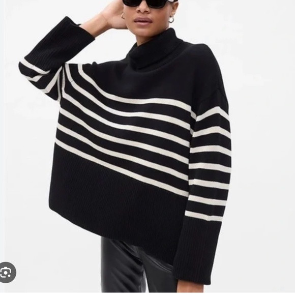 Split-Hem Striped Turtleneck Sweater | Poshmark