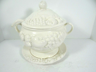 Signature Japan Soup Tureen 4 pc Set Underplate Ladle Lid White Embossed Fruit  | eBay | eBay US