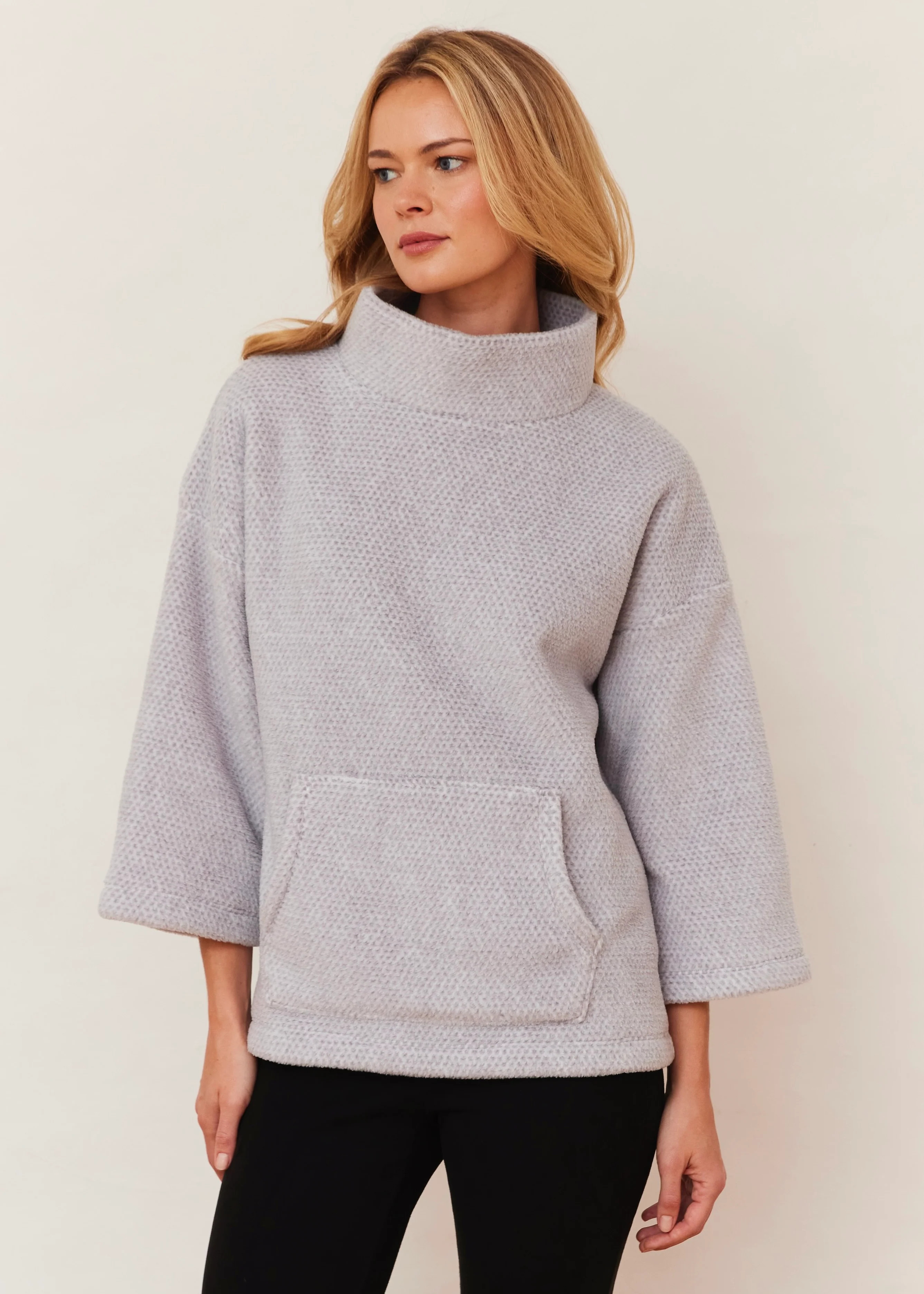 Avenue Poncho in Sherpa Fleece (Heather Grey) | Dudley Stephens
