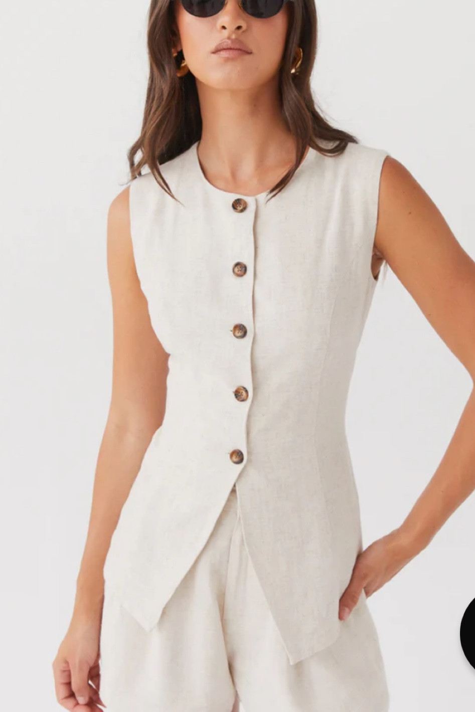 Neutral, minimalist fashion, Pinterest fashion, waistcoat, classy fashion 




#LTKstyletip #LTKmodest #LTKluxury