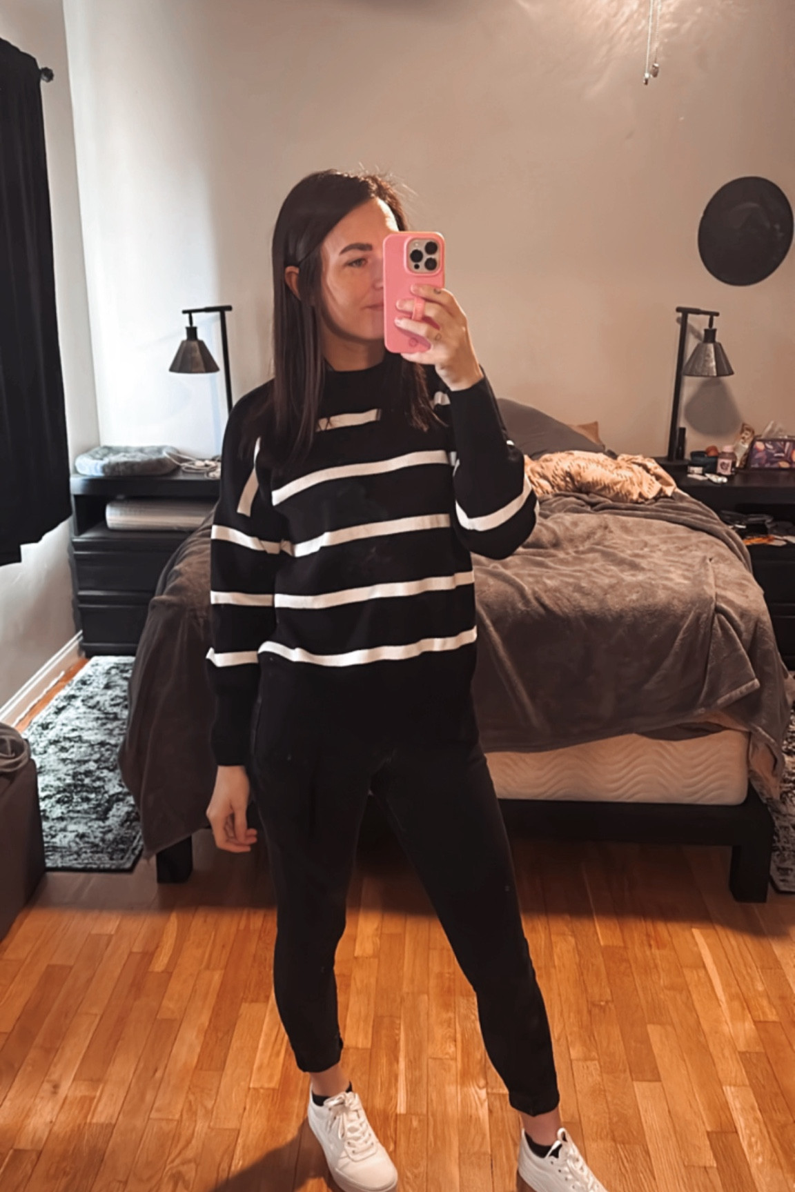 This sweater is 35% off with code DEALS

#LTKFindsUnder50 #LTKSeasonal #LTKCyberWeek