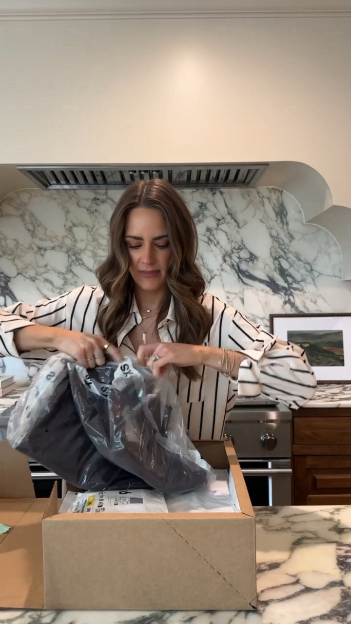 UNBOX WITH ME✨ an order I placed for me & the kids

#LTKKids #LTKBaby #LTKmomlife