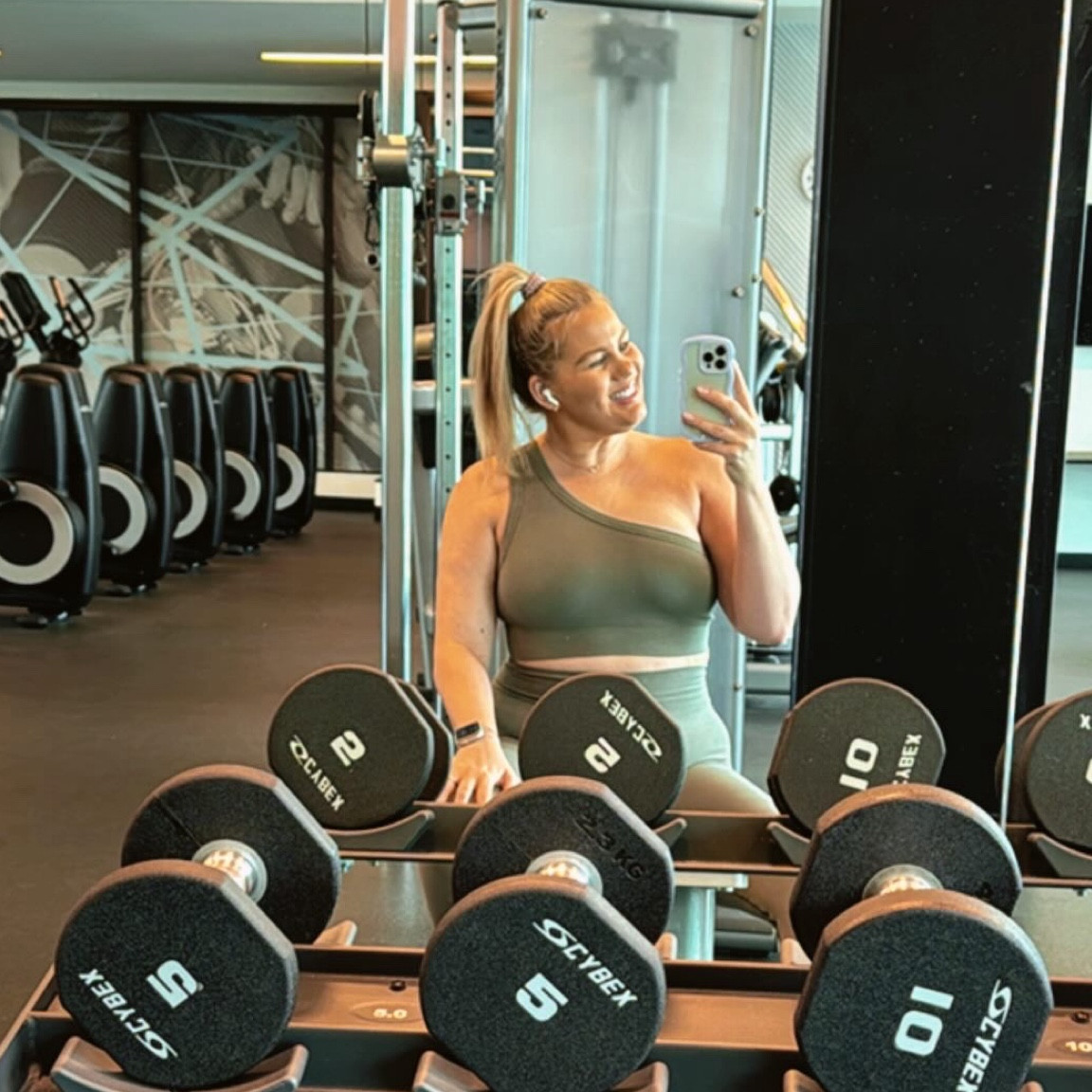 One of my favorite workout sets from Gym Shark 


#LTKActive #LTKStyleTip #LTKMidsize