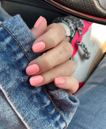NEW nails! Who this?
Crushing on this color! Mine is gel
DND: 725 Crush Sugar 
•linked below 

Nail polish. Denim jacket. Spring nails. Summer nails. Nail color. Trends. 



#LTKsalealert #LTKbeauty #LTKunder50