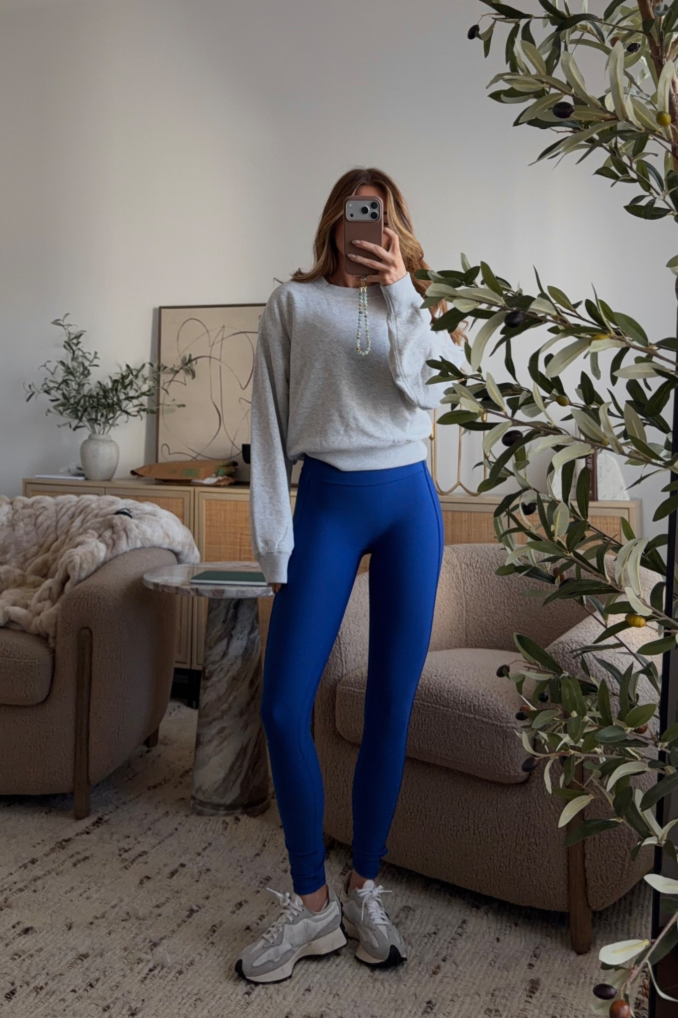 code: AFCHAMP // wearing xs in all, xs regular in the legging, i’m 5’3. 