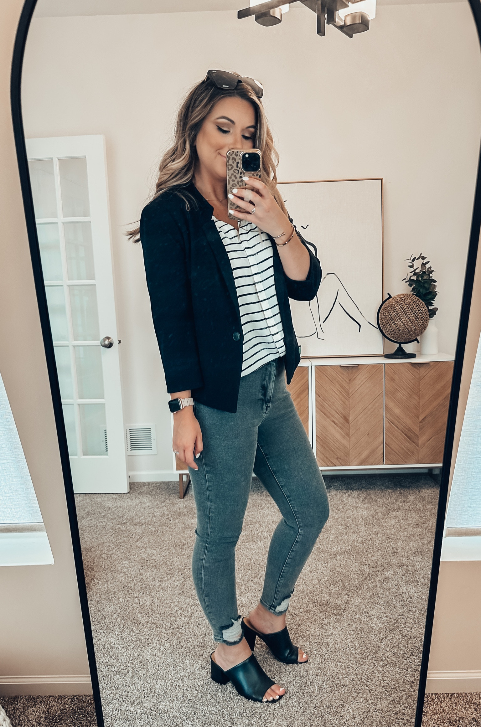 Business casual outfit inspo! Why did I wait so long to try Good American jeans?! Found these at Nordstrom rack for over 50% off and they fit perfect!! TTS wearing size 6. 

#LTKworkwear #LTKsalealert #LTKFind
