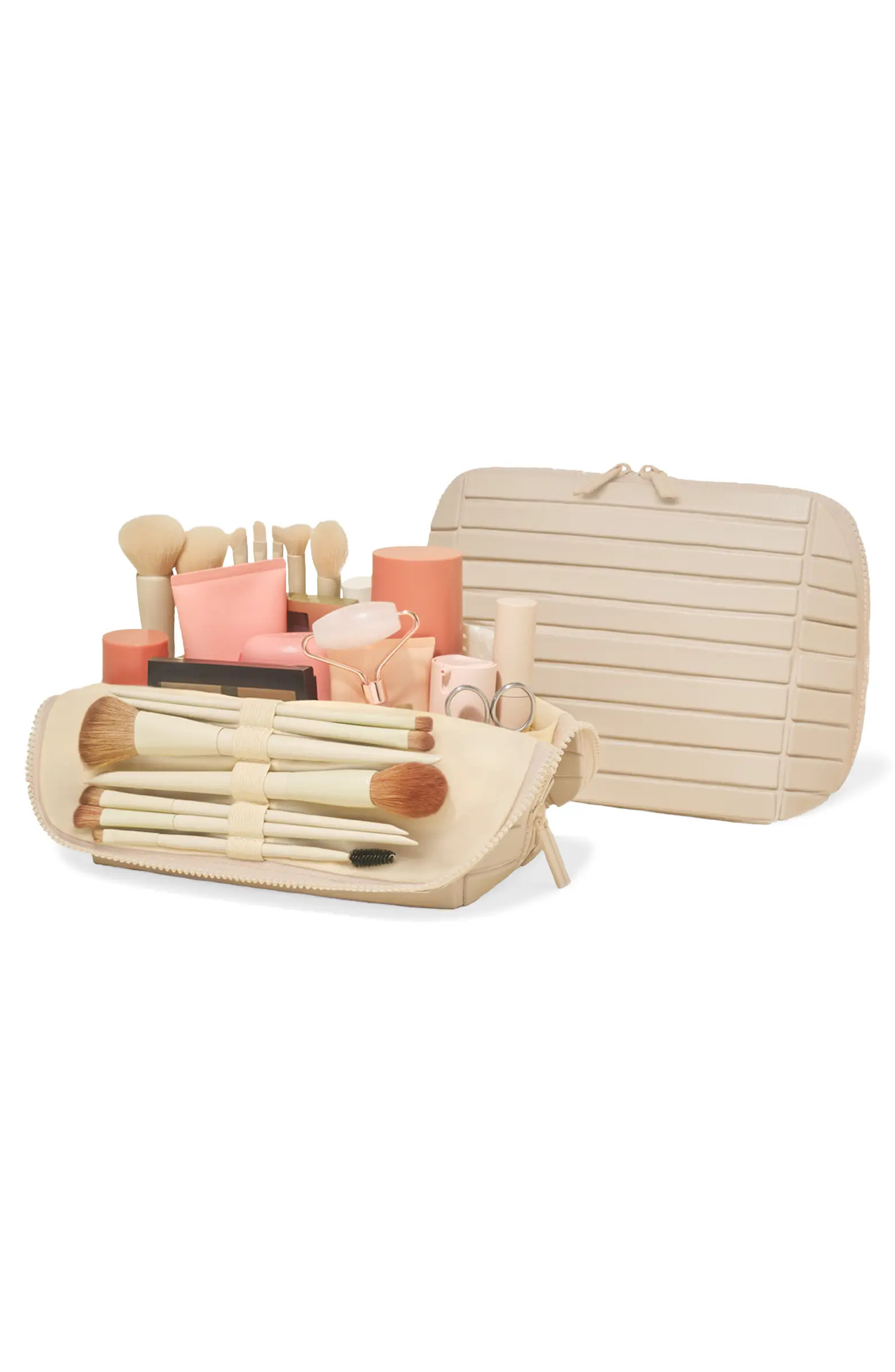 The Medium Traveller Toiletry Kit | Nordstrom