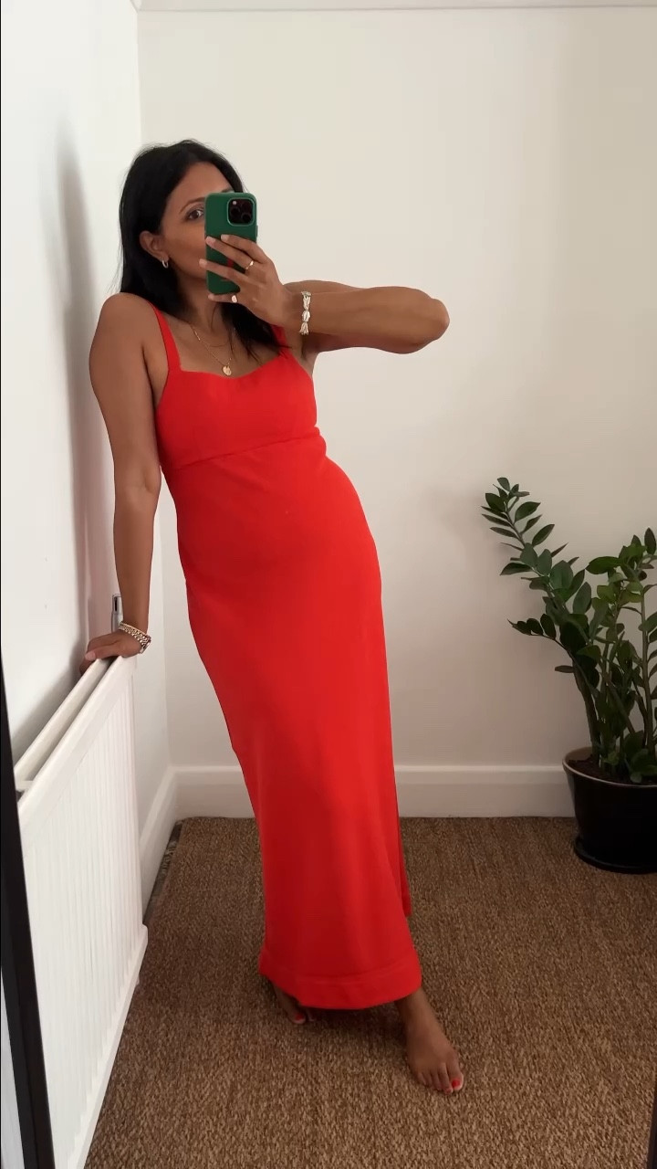 Wedding guest dress, casual style, dressed down 