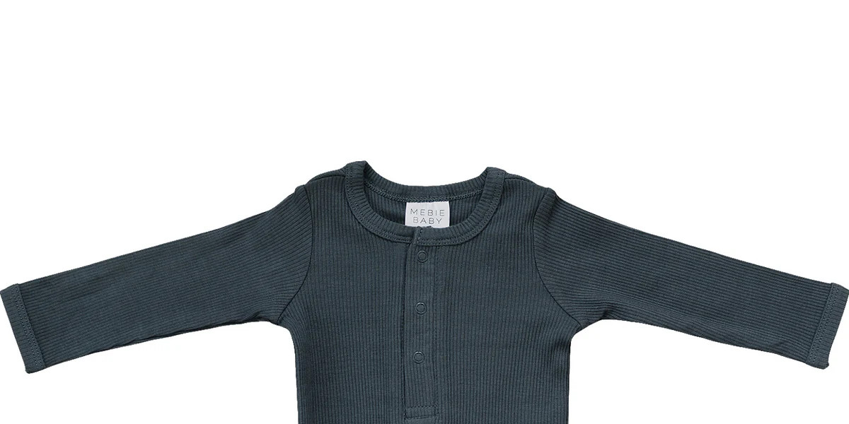 Charcoal Organic Snap Long Sleeve Ribbed Bodysuit | Mebie Baby