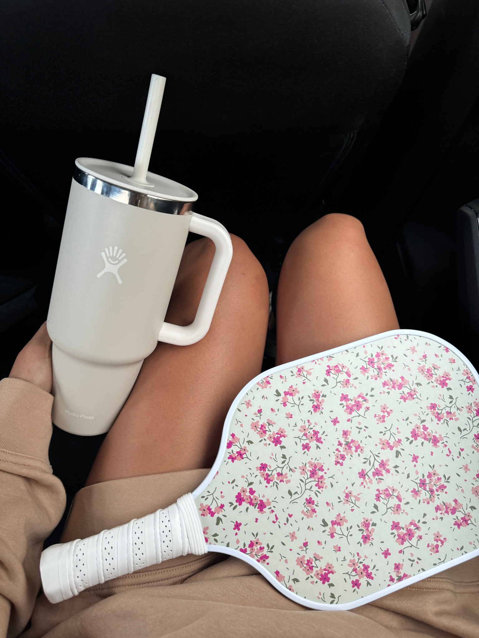 Pickleball!!!! 🩷🌸💐🌷

Workout 
Pickleball
Pickleball paddle
Fitness
Fitness outfit 

#LTKHome #LTKActive #LTKFitness