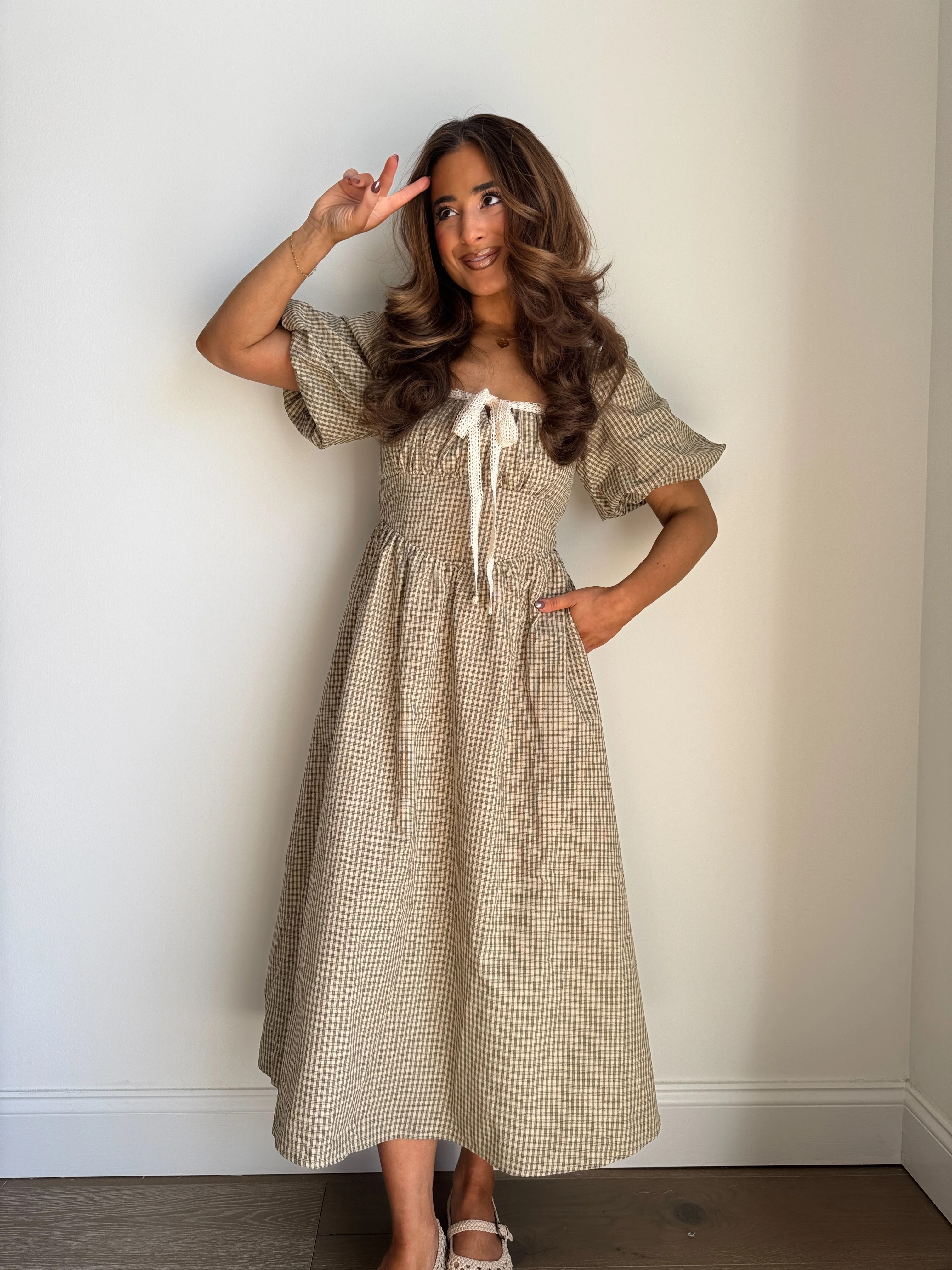Maple Ave Gingham Puff Sleeve Midi Natural | Shop Your Darling Style