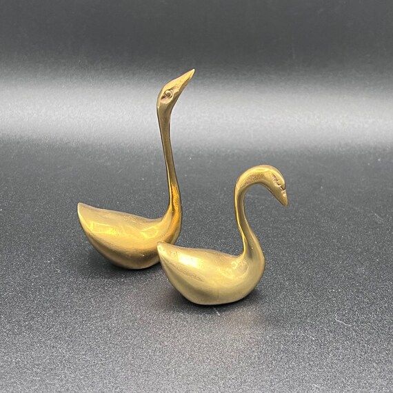 Vintage Retro Small Miniature Pair of Brass Elegant Swans - Etsy | Etsy (US)