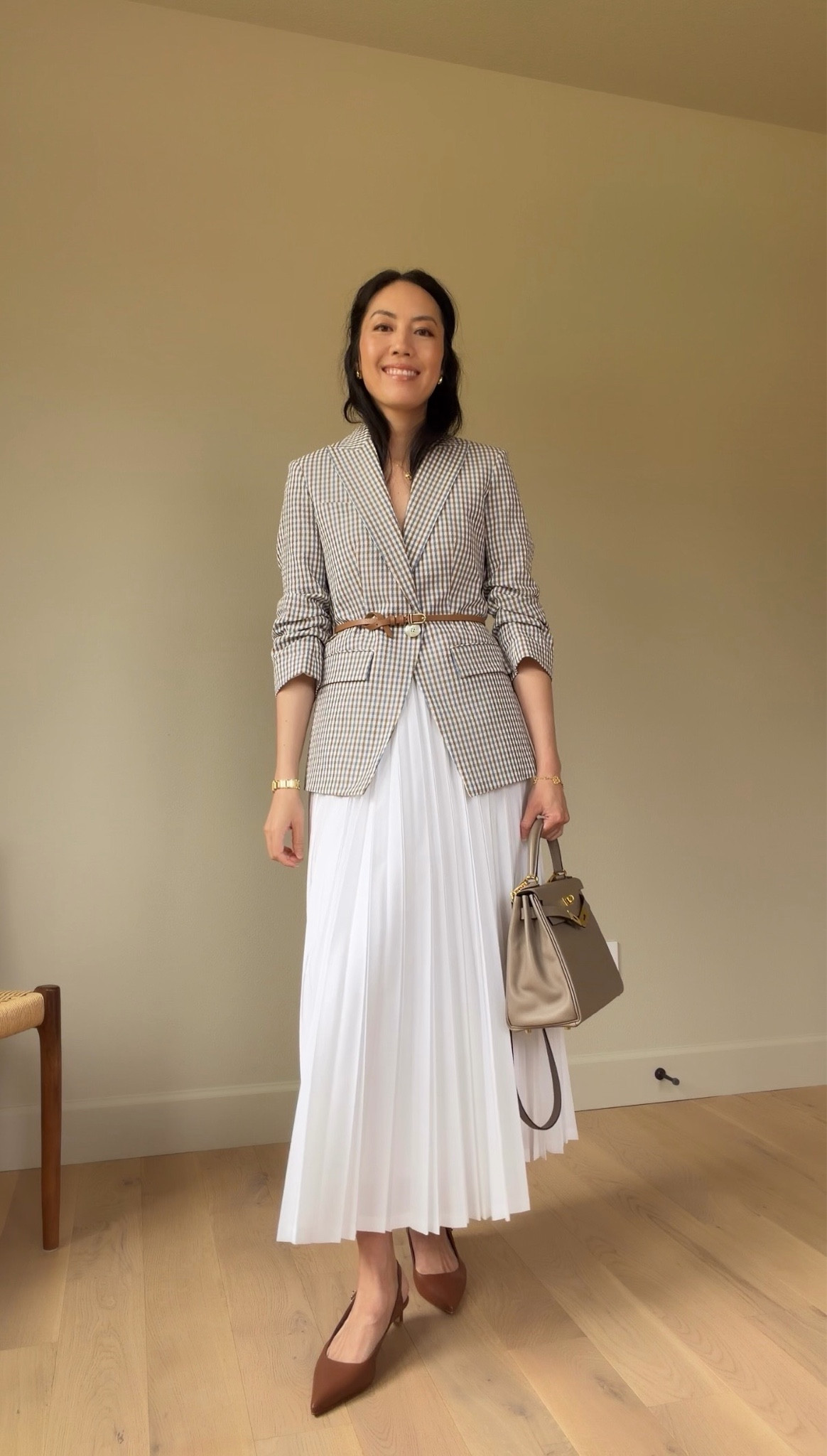 The gingham blazer is lightweight for the season and has a feminine, fitted look. Love it belted!

#classicstyle
#workoutfit
#summerworkwear
#officeoutfit
#summerootd

#LTKootd #LTKgrwm #LTKWorkwear