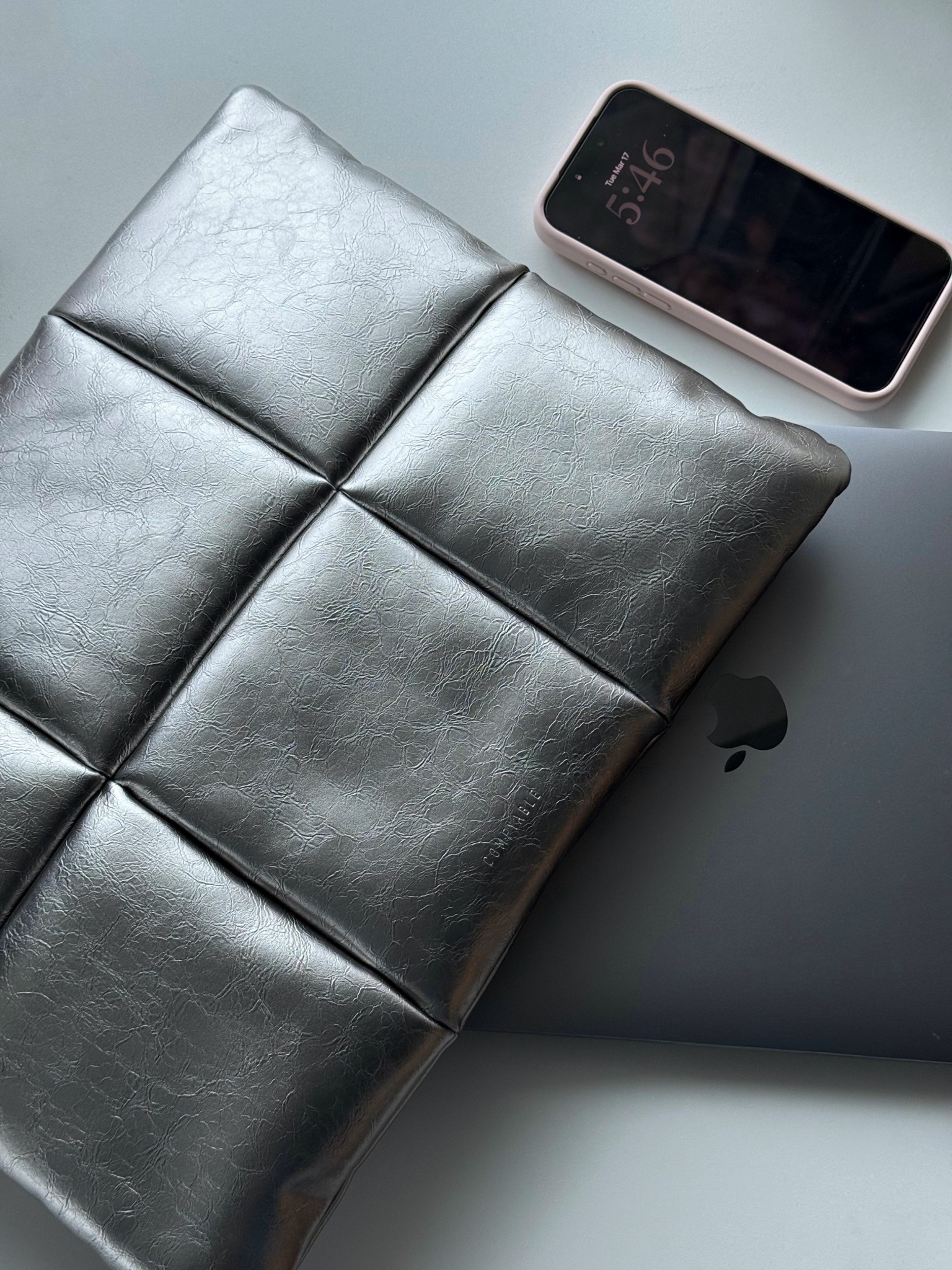 Obsessed with my new laptop case! Perfect for the boss babes! 💻 

#LTKU #LTKWorkwear #LTKdayinmylife