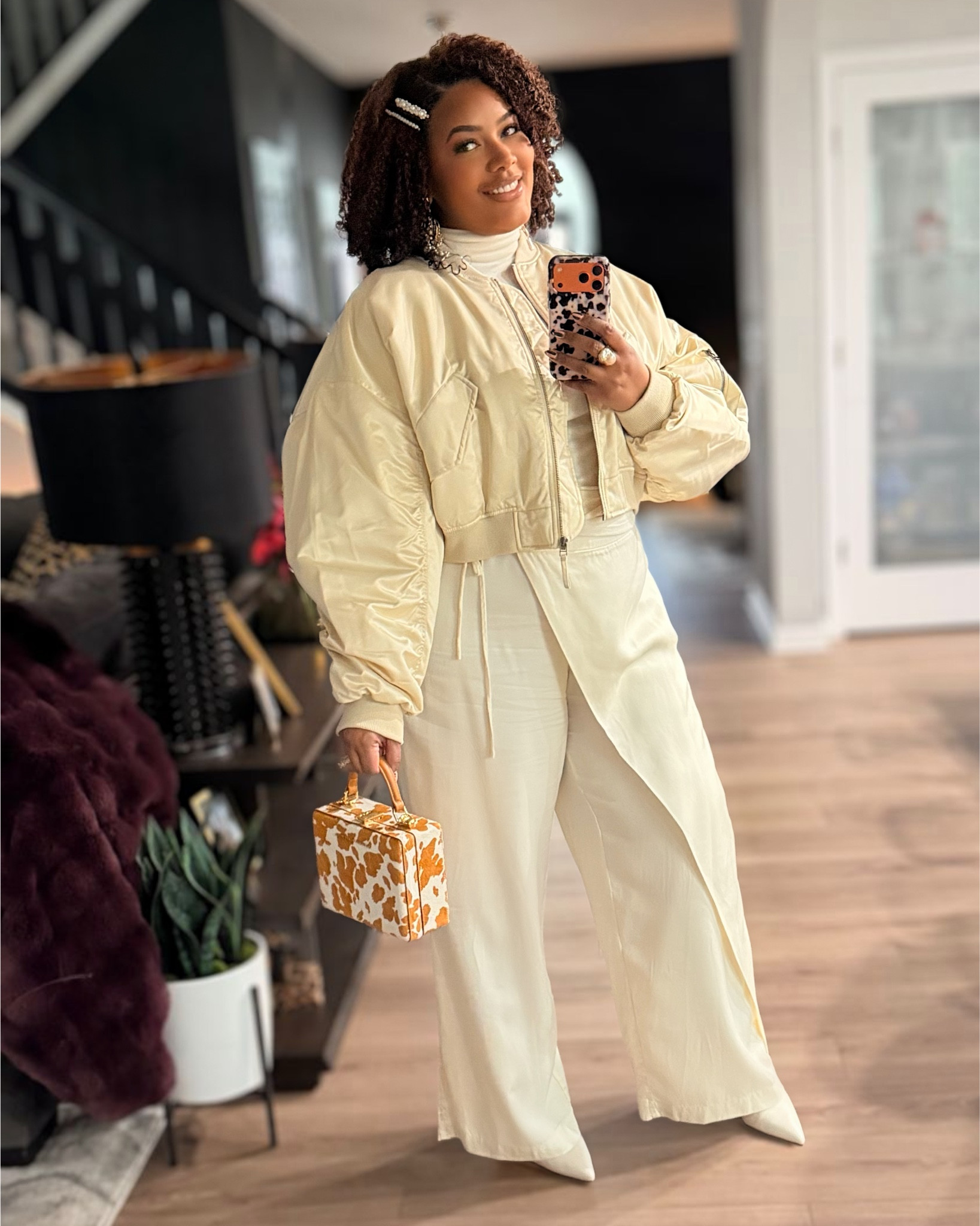 Which jacket? With this weather it could go either way 🤷🏽‍♀️
Bomber Jacket -  Old ASOS
Fringe fur jacket - AKIRA
Top- Zara 3431/628
Pants - Old Future Collective 
Shoes - Old DSW 
Trunk Bag - Brandon Blackwood 

#LTKmomlife #LTKOver40 #LTKSeasonal
