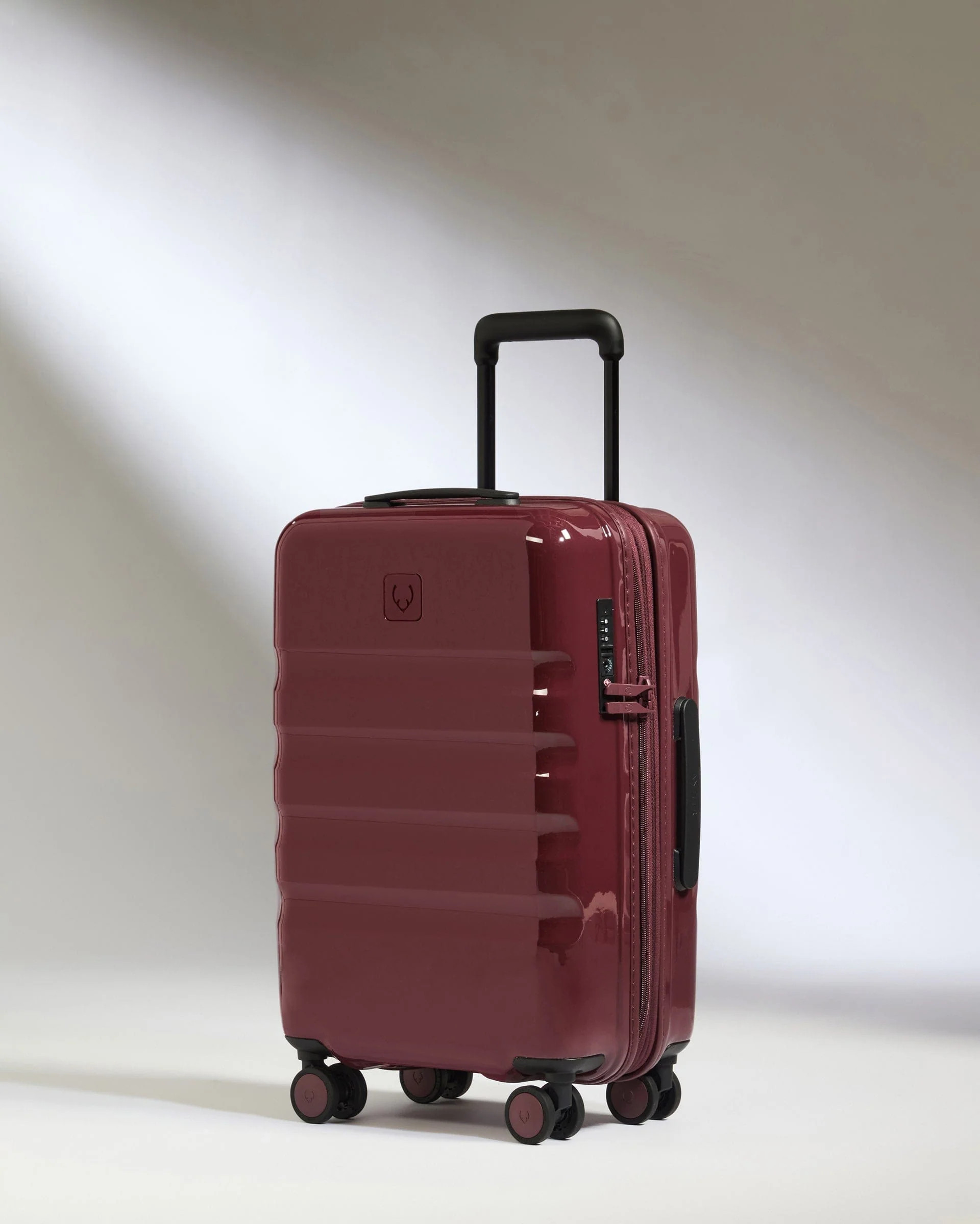 Expandable Cabin Suitcase in Red Gloss - Icon Stripe | Lightweight & Hard Shell Suitcase | Antler UK