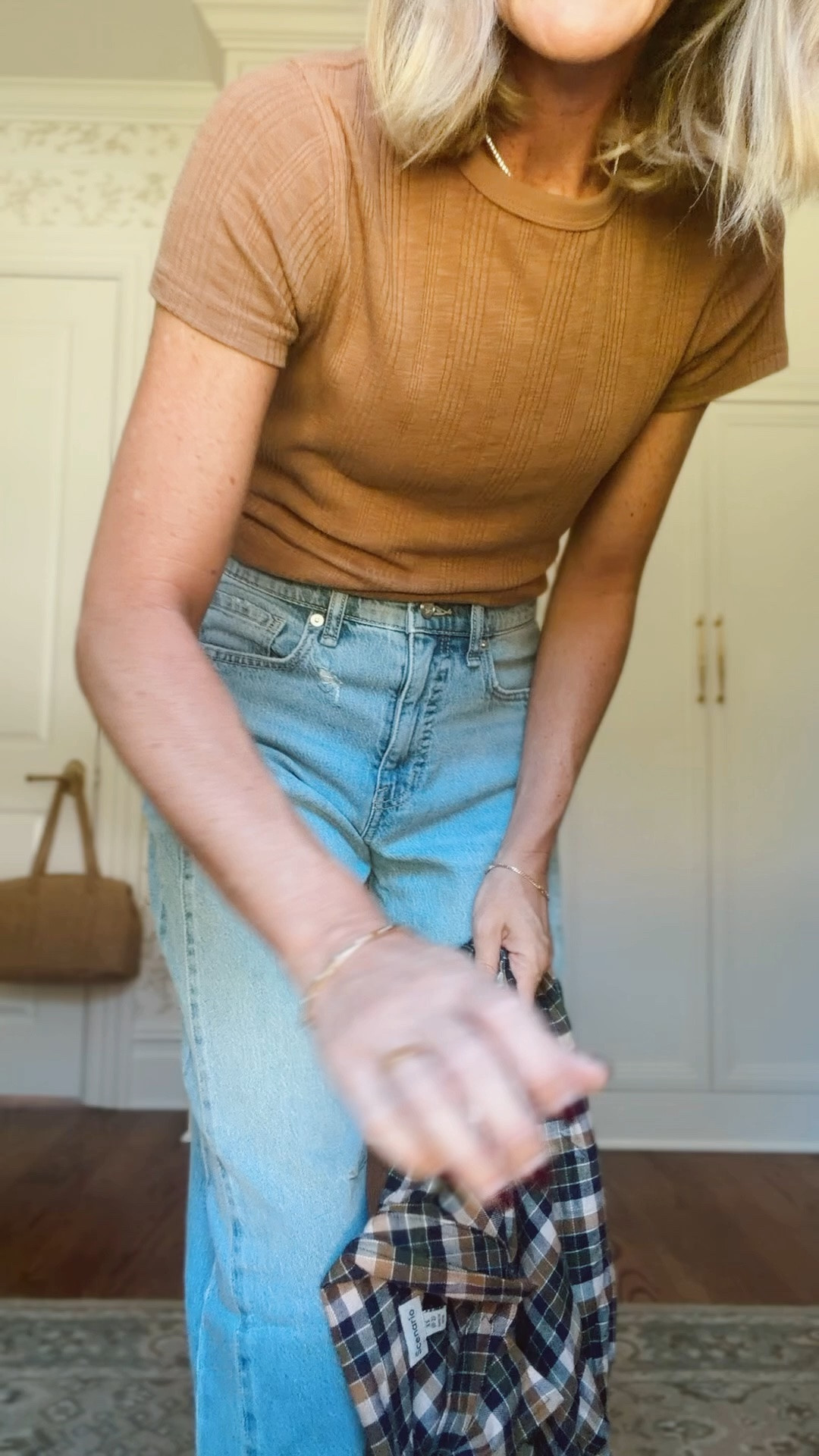 Xs in tee
Xs in flannel 
2 in jeans