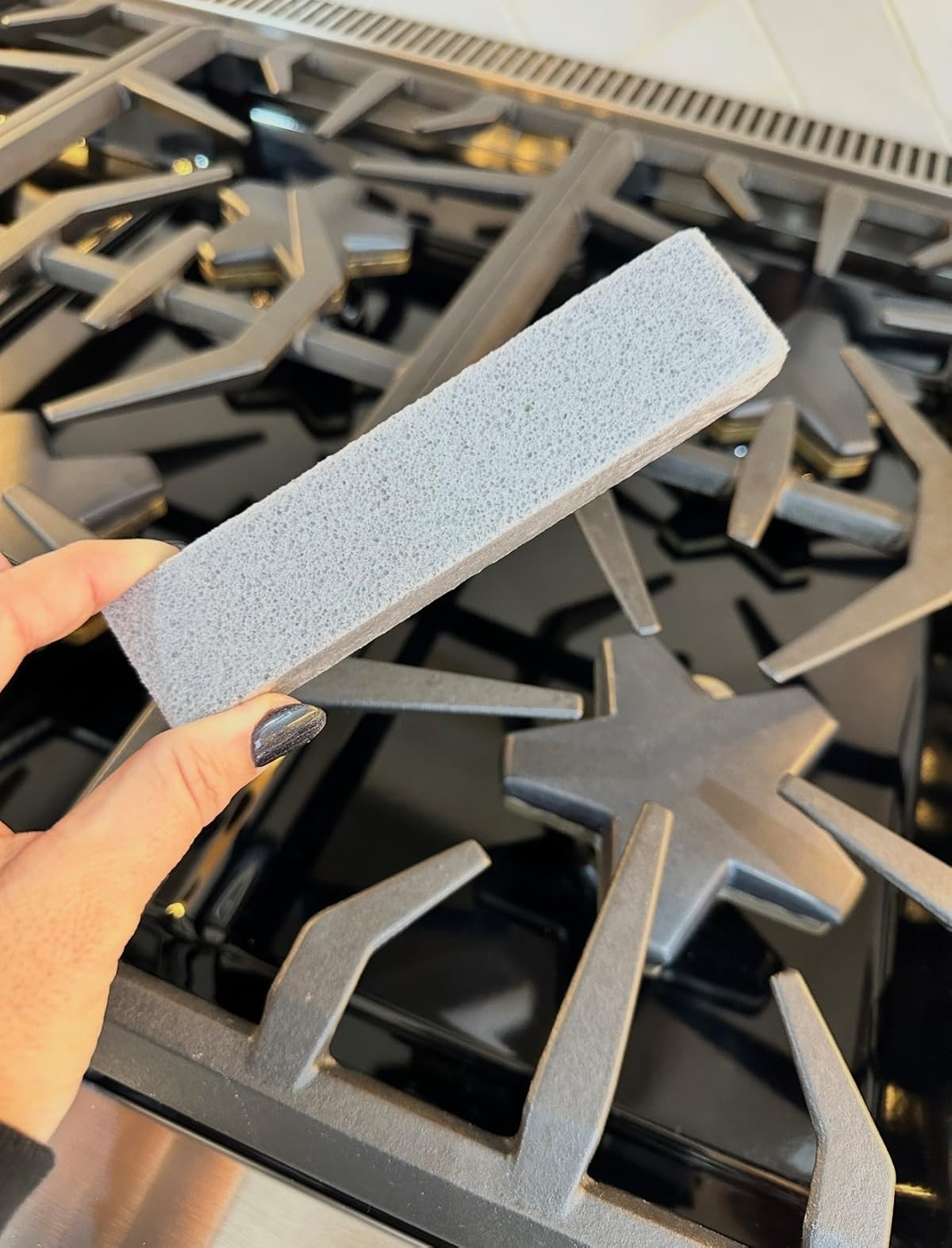 Clean oven grate grime so easily with these pumice stones! Say goodbye to grime with these pumice stone cleaning essentials. #cleaningtips #homemaintenance | Amazon (US)