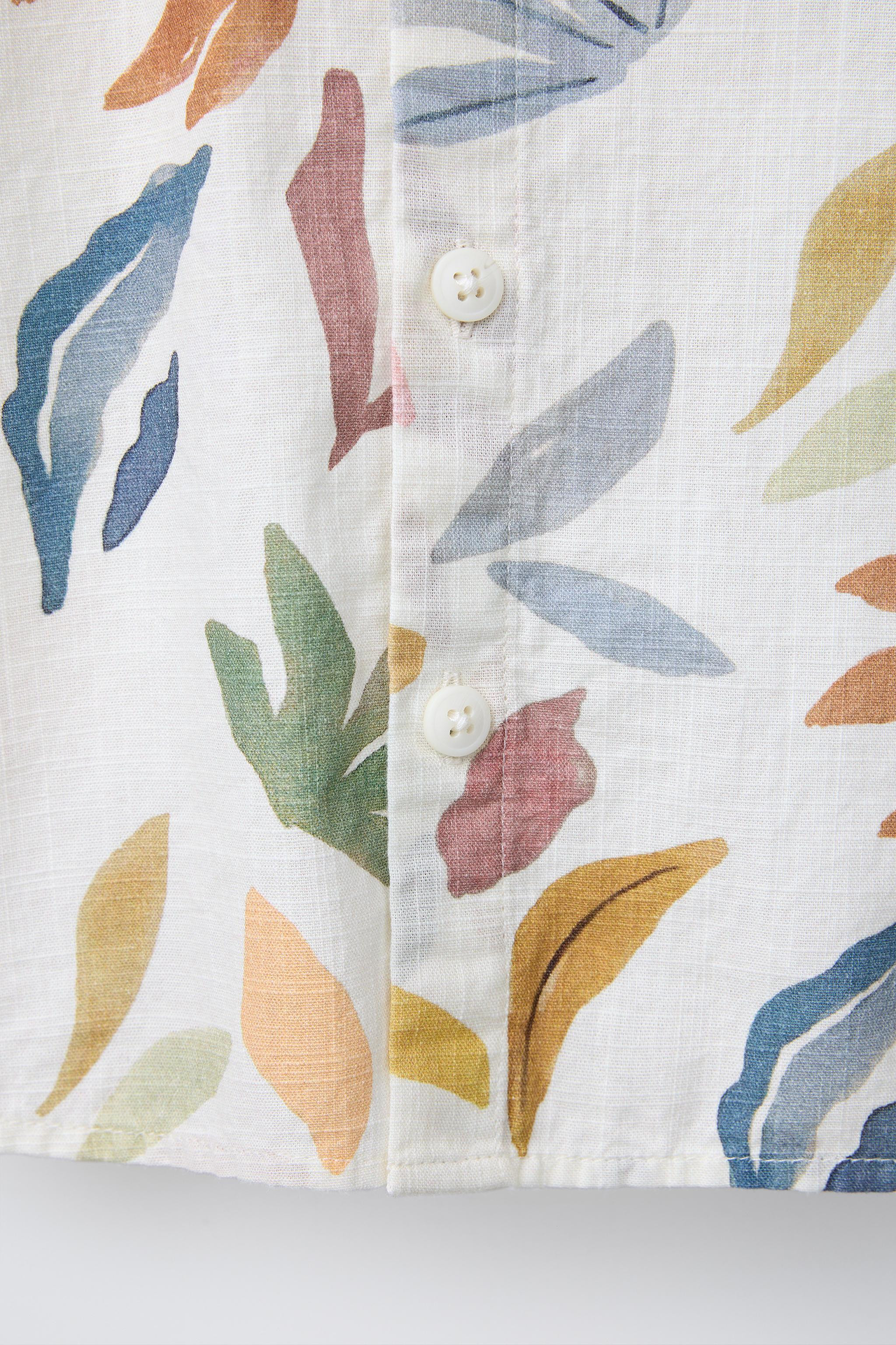 LEAF PRINT SHIRT16.99 GBPMulticoloured | 6048/584/330Put it in your basketAddShirt with a classic... | Zara UK