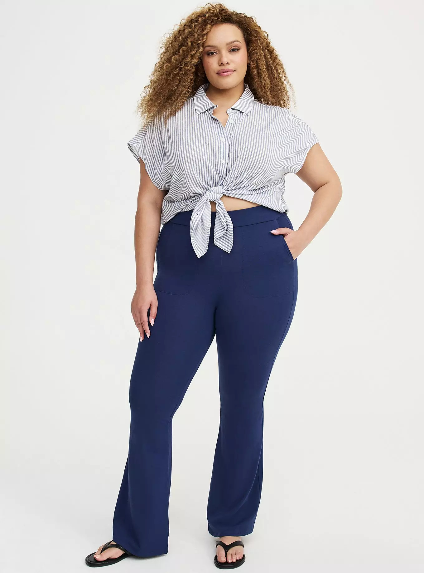 Full Length Pocket Flare Legging | Torrid (US & Canada)