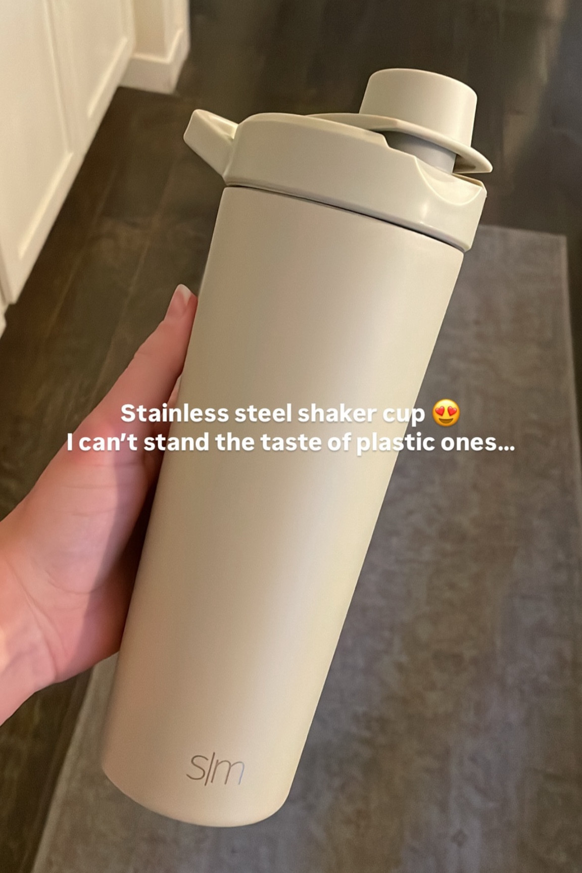Simple Modern Stainless steel shaker cup