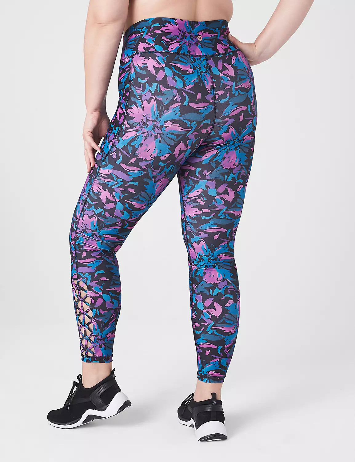 LIVI High-Rise Wicking 7/8 Legging - Hem Detail | LaneBryant | Lane Bryant (US)