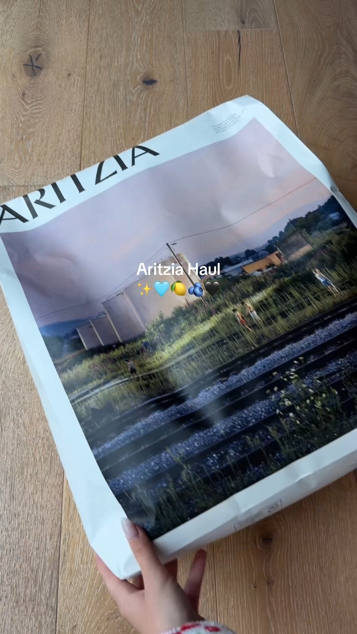 Aritzia new arrivals unboxing ✨ I will post a try on soon!!! These will be added to my LTK

@Aritzia 