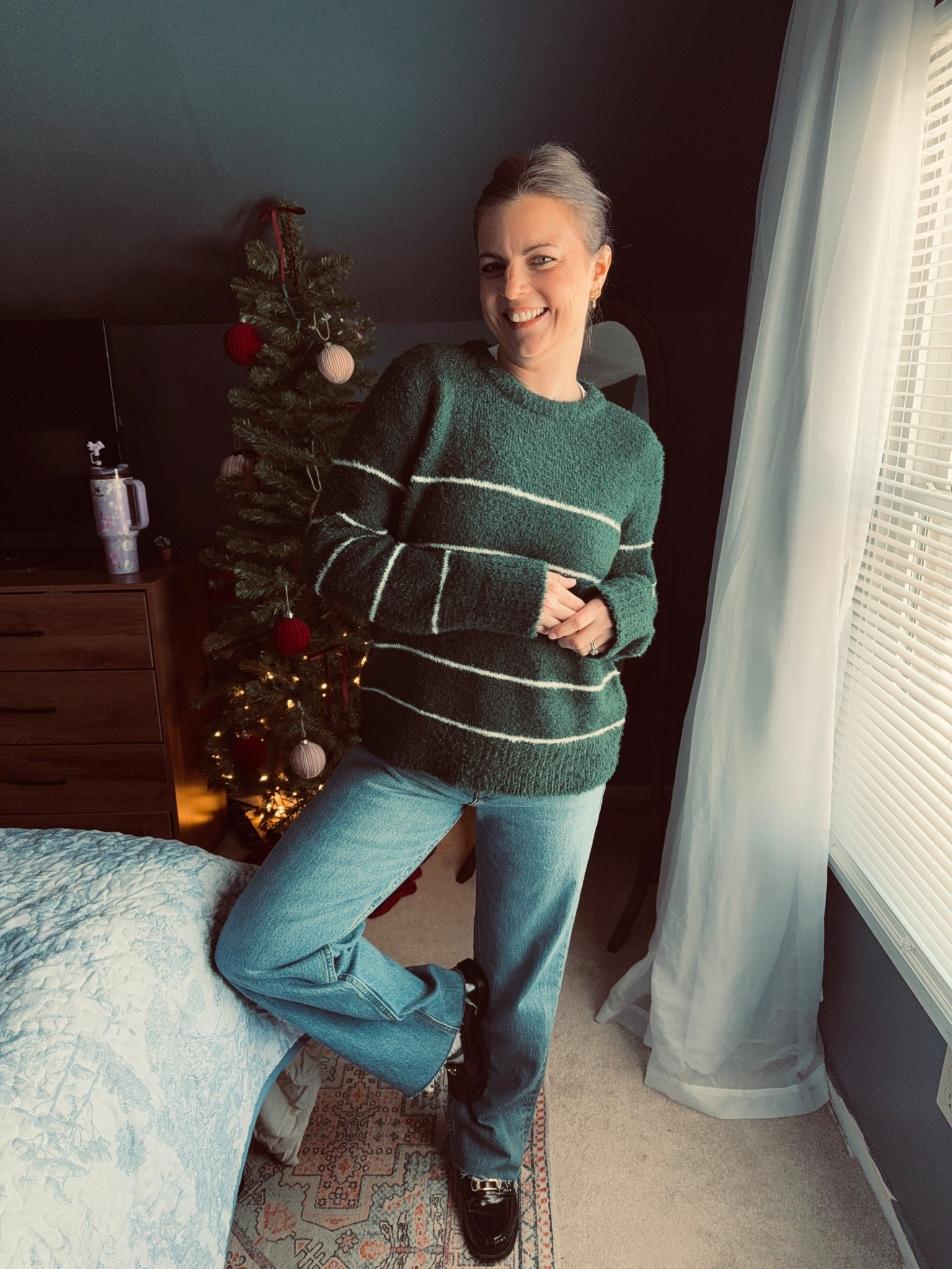 Christmas Outfit Inspo ✨

#outfit #style #christmasoutfit

#LTKootd #LTKFindsUnder100 #LTKHoliday