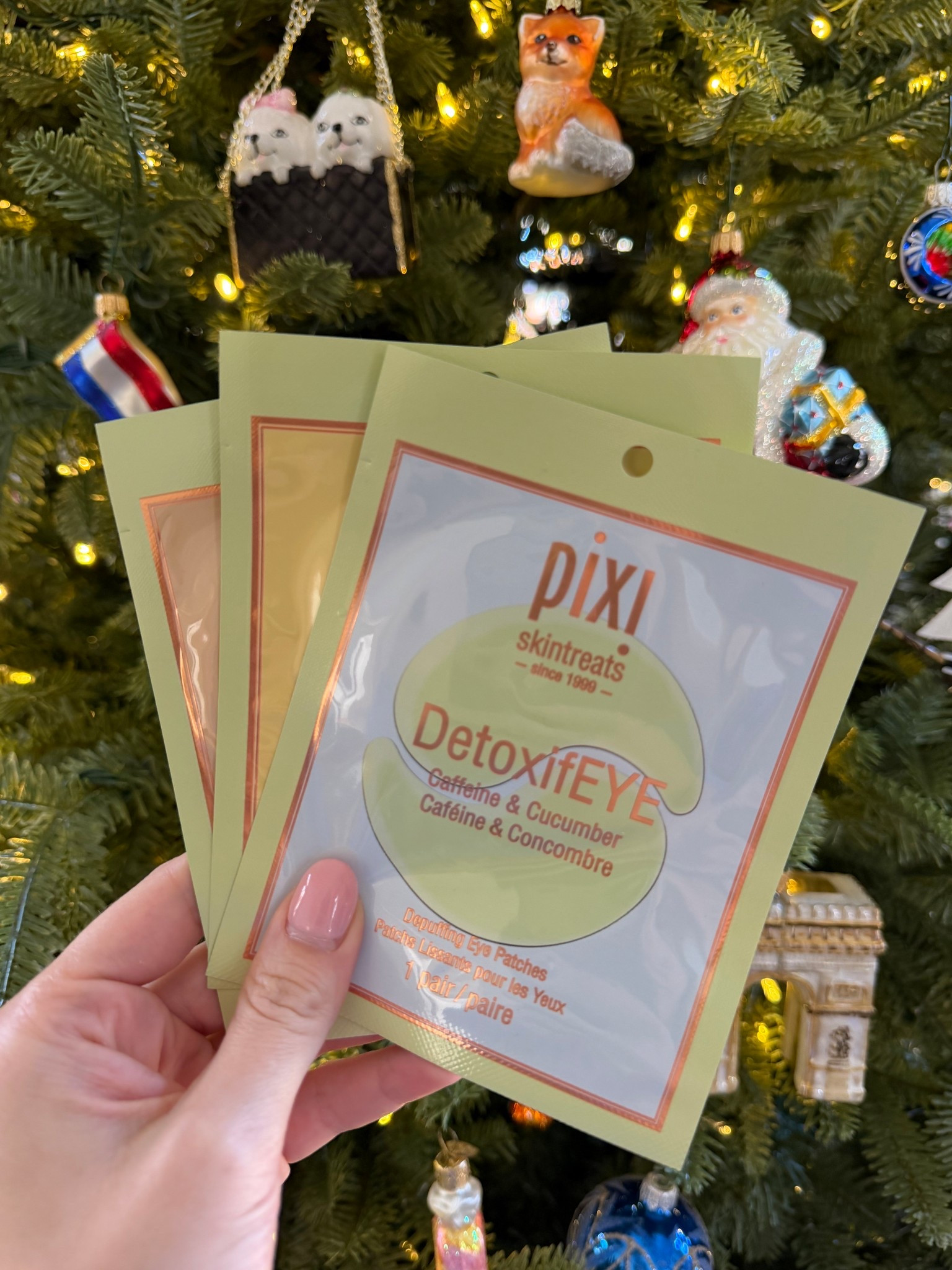Another stocking stuffer I love! I love these eye masks and feel so good when you keep them in the fridge! These would also be really cute gifts for a bachelorette party or any of your girlfriends! 💚

#LTKHoliday #LTKGiftGuide #LTKBeauty