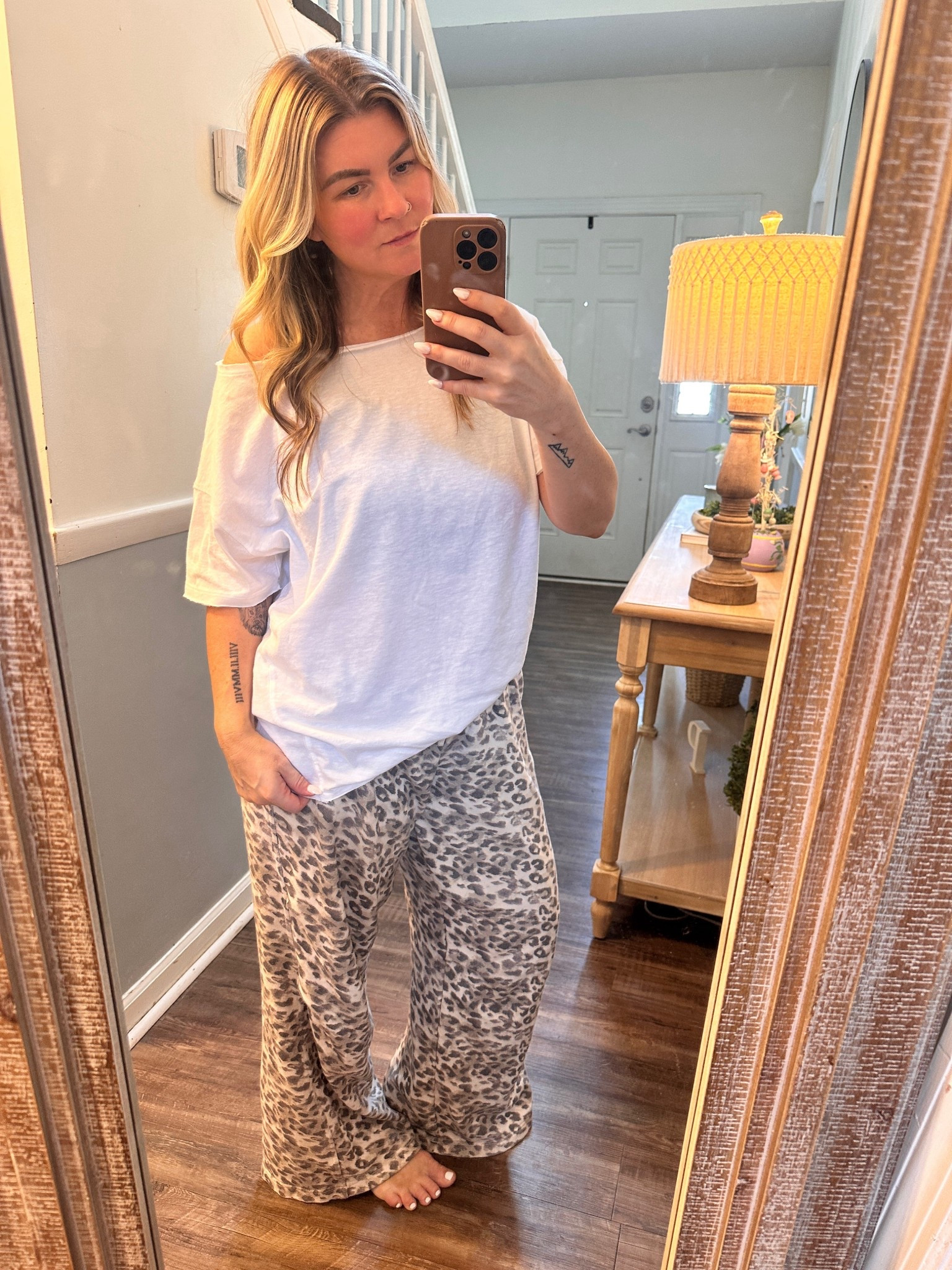 Hysterectomy recovery outfit! Loving these pants from Aerie! 

#LTKootd #LTKmomlife #LTKgrwm