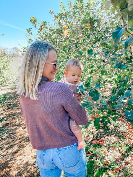 Realized I never shared our pictures from the apple orchard 🍏 such a fun day with Marshy boy 🍂 

#LTKunder100 #LTKSeasonal #LTKbaby