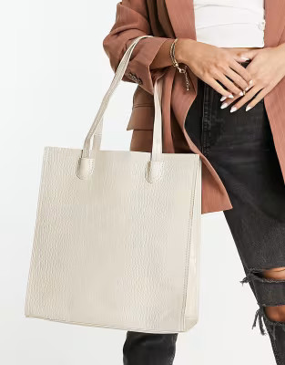 ASOS DESIGN laptop compartment tote bag in cream croc | ASOS (Global)