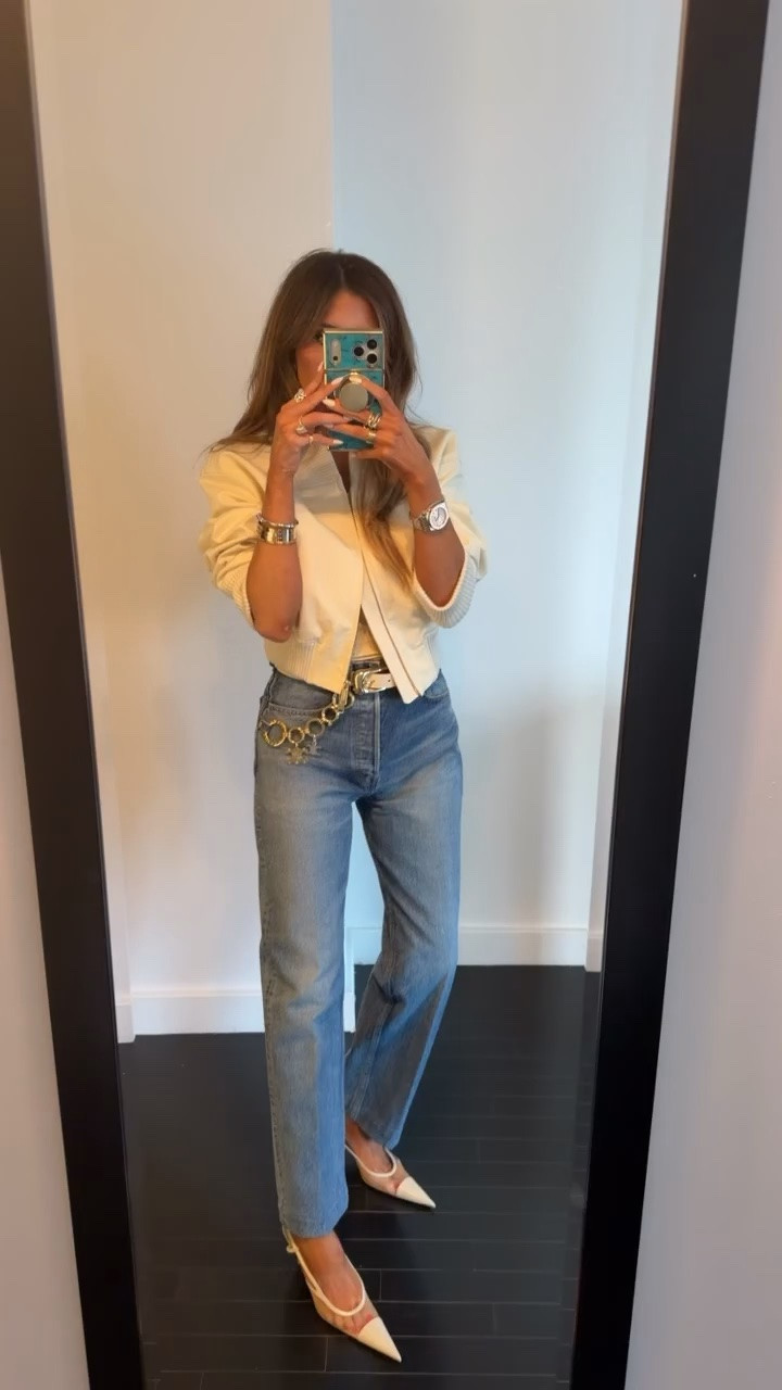 Got this top yesterday in NY! Super cute! Wearing a medium and size 25 in Celine jeans! 

Zara fashion, Zara finds, Celine jeans, Fall outfits women, Date night outfits, Business casual workwear, Autumn outfits, NYCFW outfits, Gemma Beauty, Emily Gemma

#LTKNYFW #LTKSeasonal #LTKgrwm