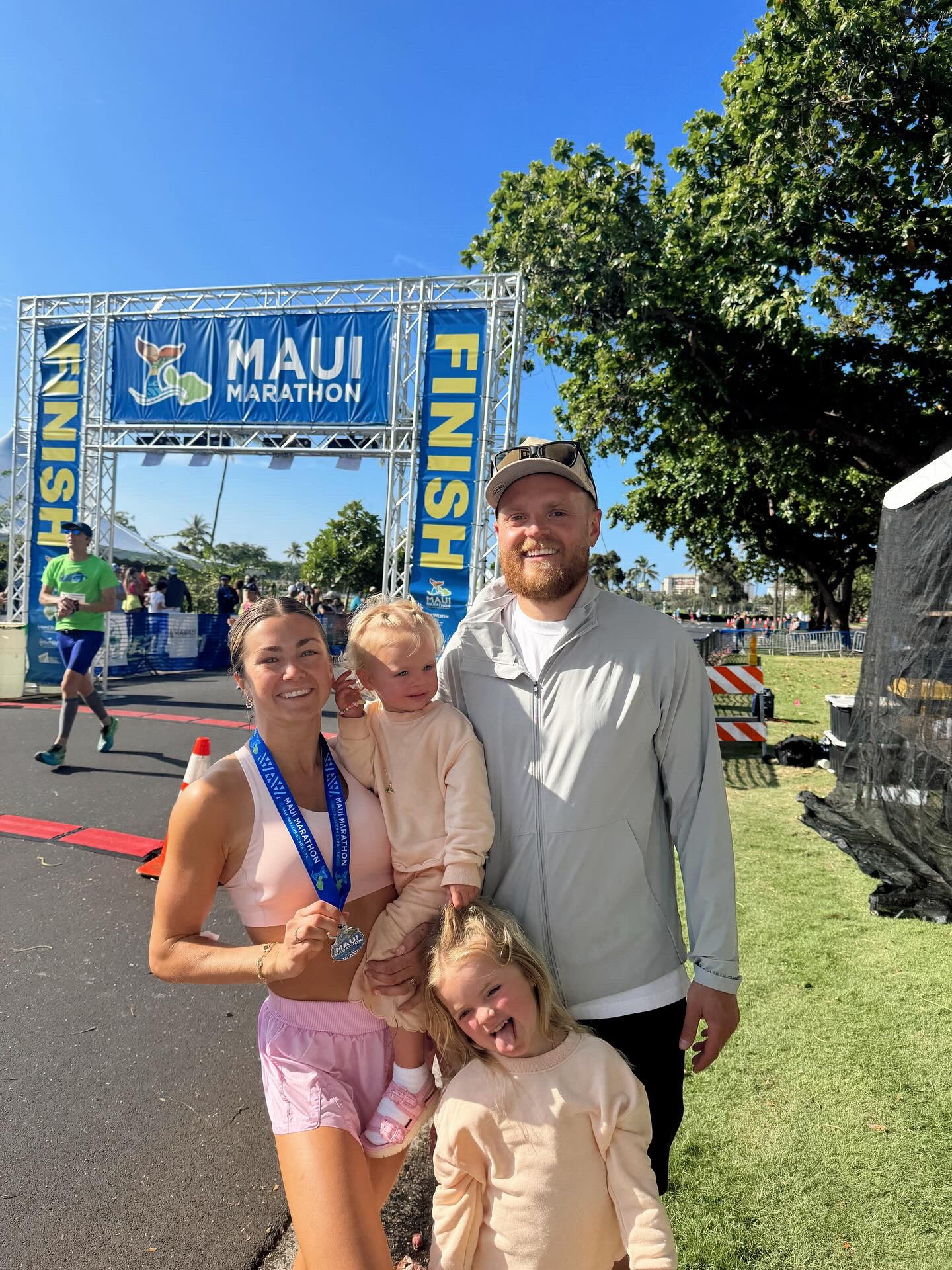 HALF MARATHON ✔️ official finish time 1:48 🙌🏼 I ended up placing second in my age group and was shocked! I'm so proud of myself I truly gave it my all and it was so much fun but also so freaking hard! Grateful for my cutest support crew! Swipe to the end to see the reality of running in humidity for the first time and not drinking enough water 😅 

#halfmarathon #firsthalfmarathon #running