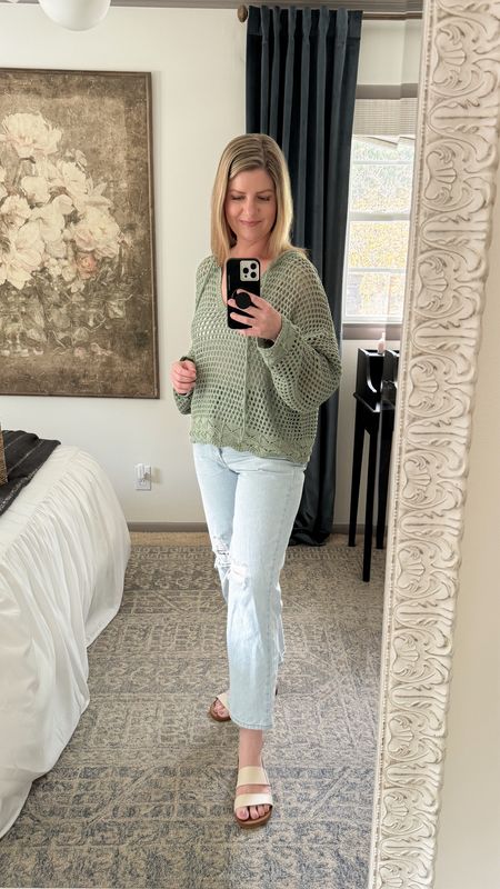 My crochet top is 50% off today! And these sandals are THE most comfortable that I’ll be living in all spring and summer. 


#LTKstyletip #LTKmidsize #LTKsalealert