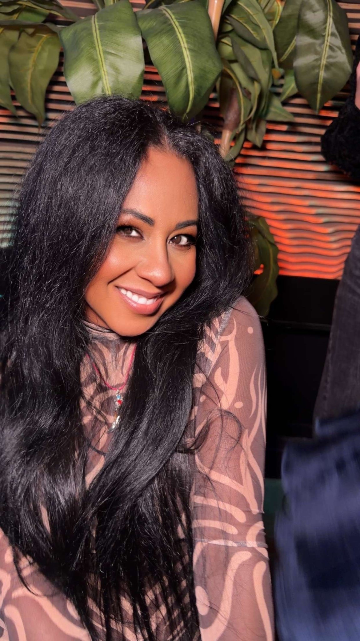 Friendship with yourself is the quiet relationship that holds everything else together 🤍
It’s learning to listen without judgment, to forgive your own missteps, and to celebrate your growth,especially when no one is watching.
It’s choosing rest when you’re tired, boundaries when you’re overwhelmed, and compassion when you’re healing.
When you become your own safe place, your own cheerleader, and your own home, everything around you begins to soften.
Loving others starts with how gently you treat yourself ✨

#LTKSaleAlert #LTKselfcare #LTKdayinmylife