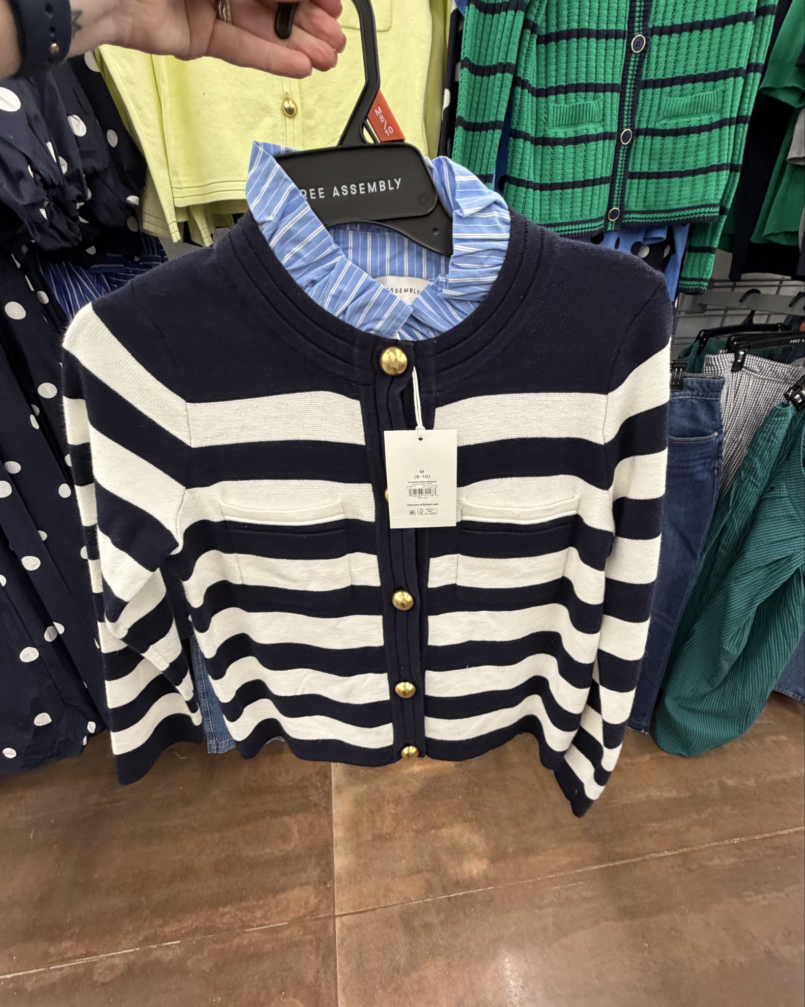 You better believe I picked this up so fast tonight… the stripes had me screaming hello. Love this combination. Styling it this weekend  